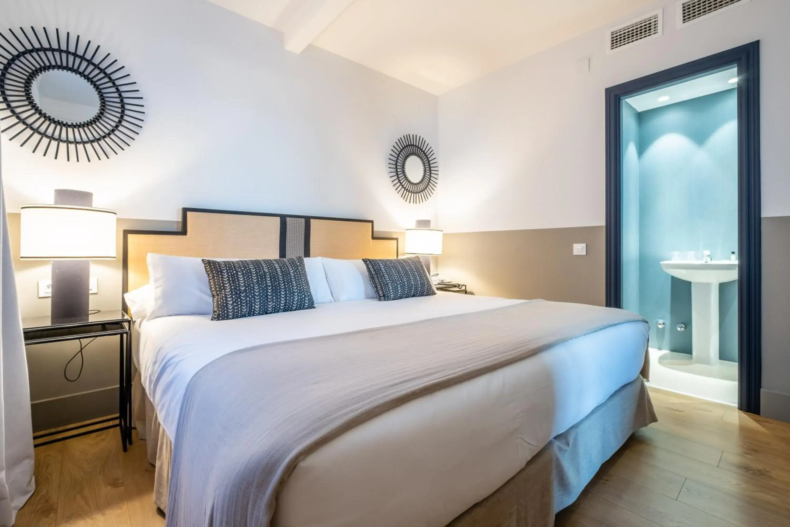 Bathroom, Bed in Soho Boutique Las Vegas Bathroom, Bed in Soho Boutique Las Vegas