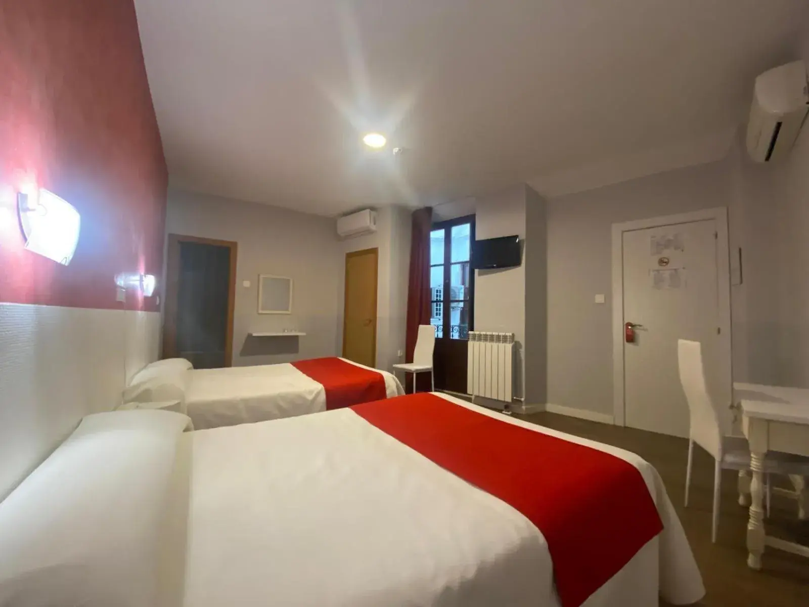 Bed in Hostal Sonia Granada Bed in Hostal Sonia Granada