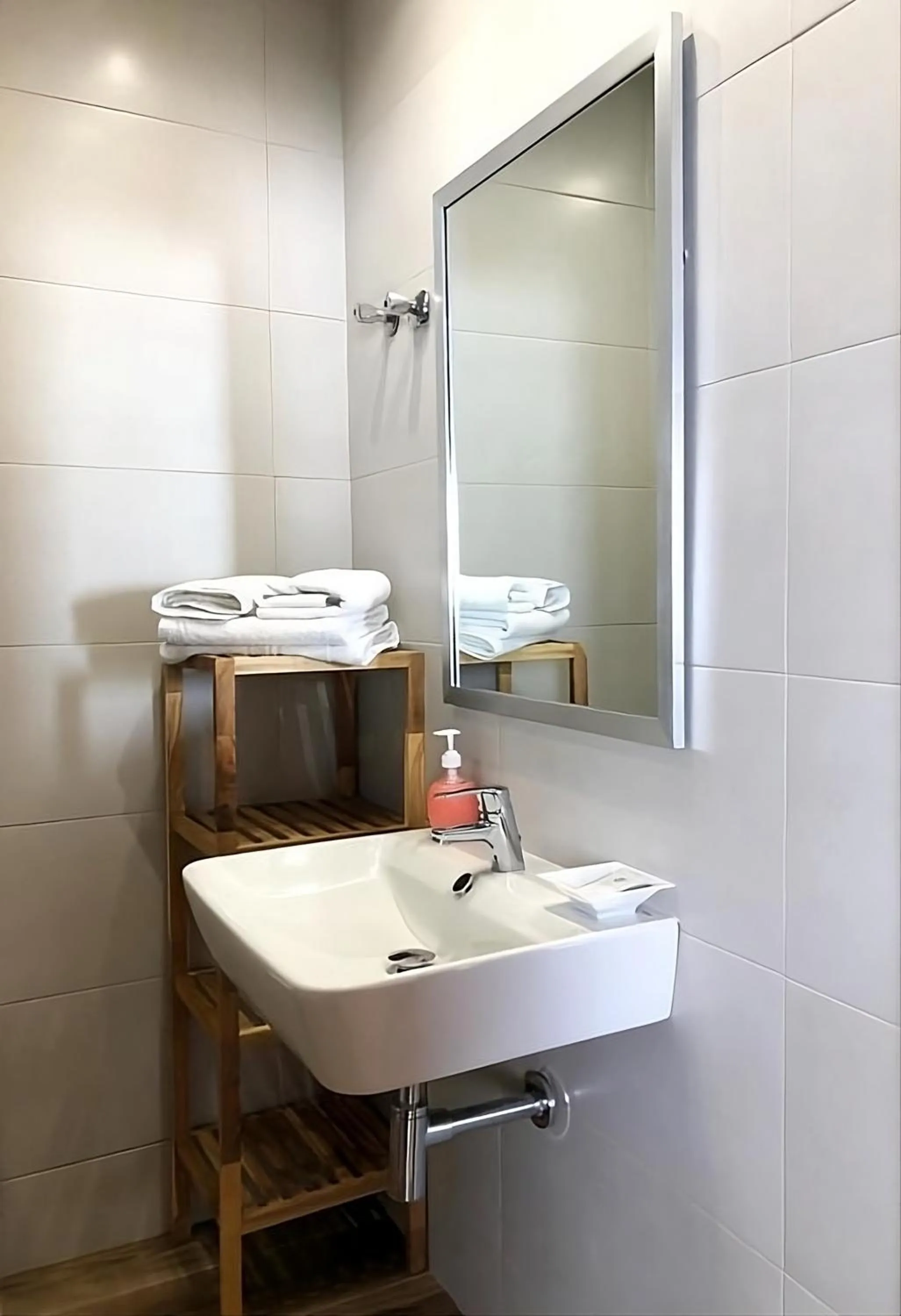 Bathroom in Hostal Sonia Granada