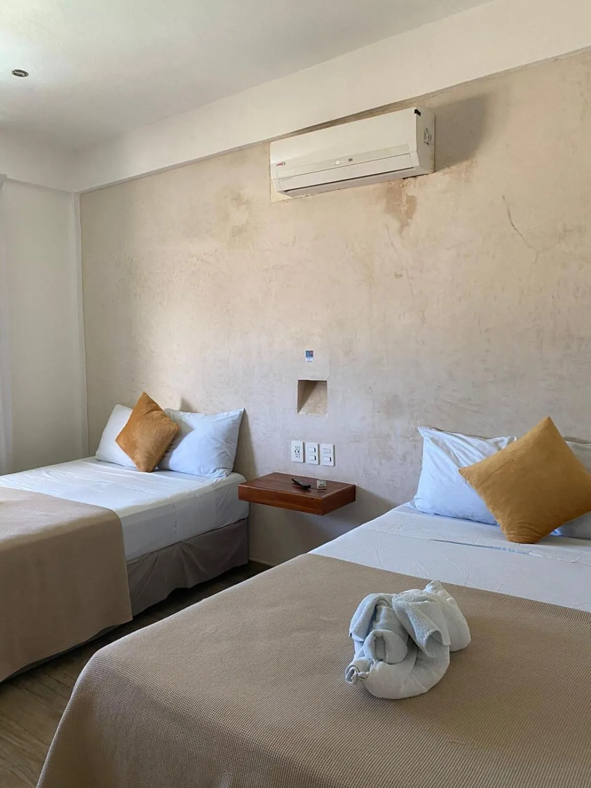 Bedroom, Bed in Hotel Pelecanus Suites Holbox