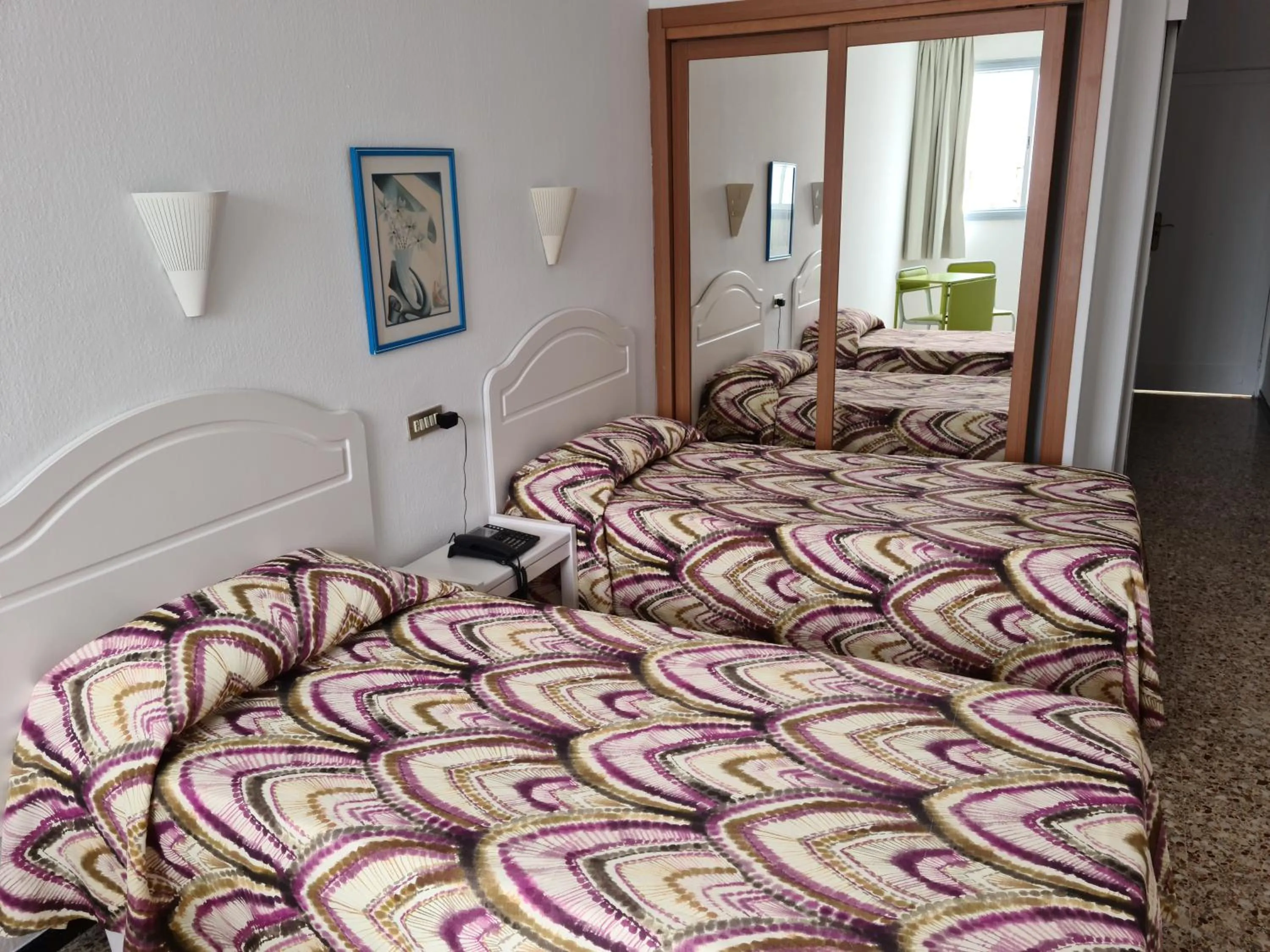 Bed in Apartamentos Catalina Park