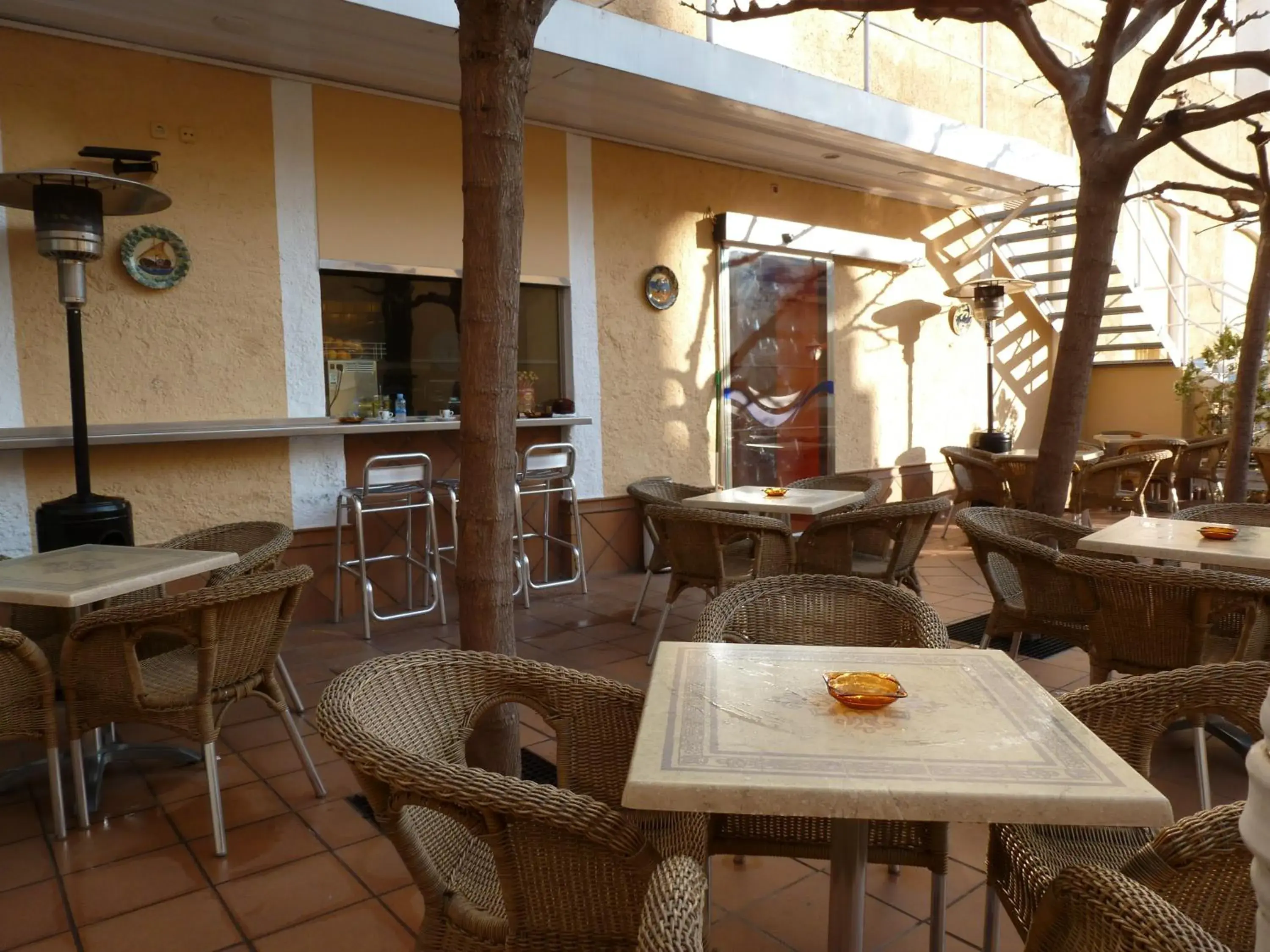 Restaurant/places to eat in Hotel Costa Brava Restaurant/places to eat in Hotel Costa Brava