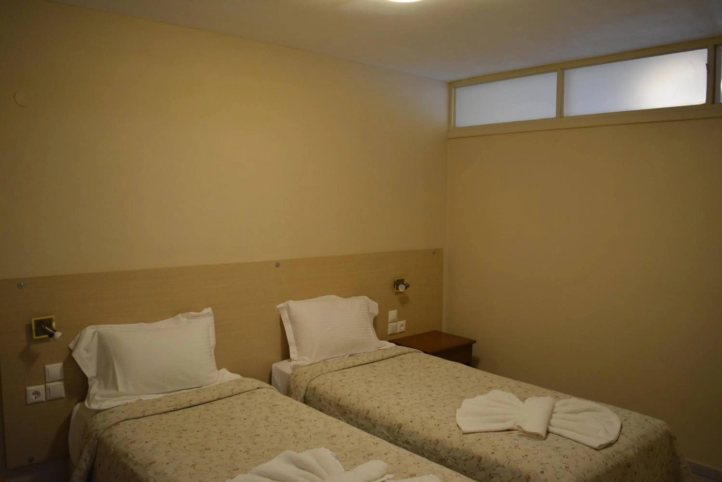 Bedroom, Bed in Anemomilos Suites