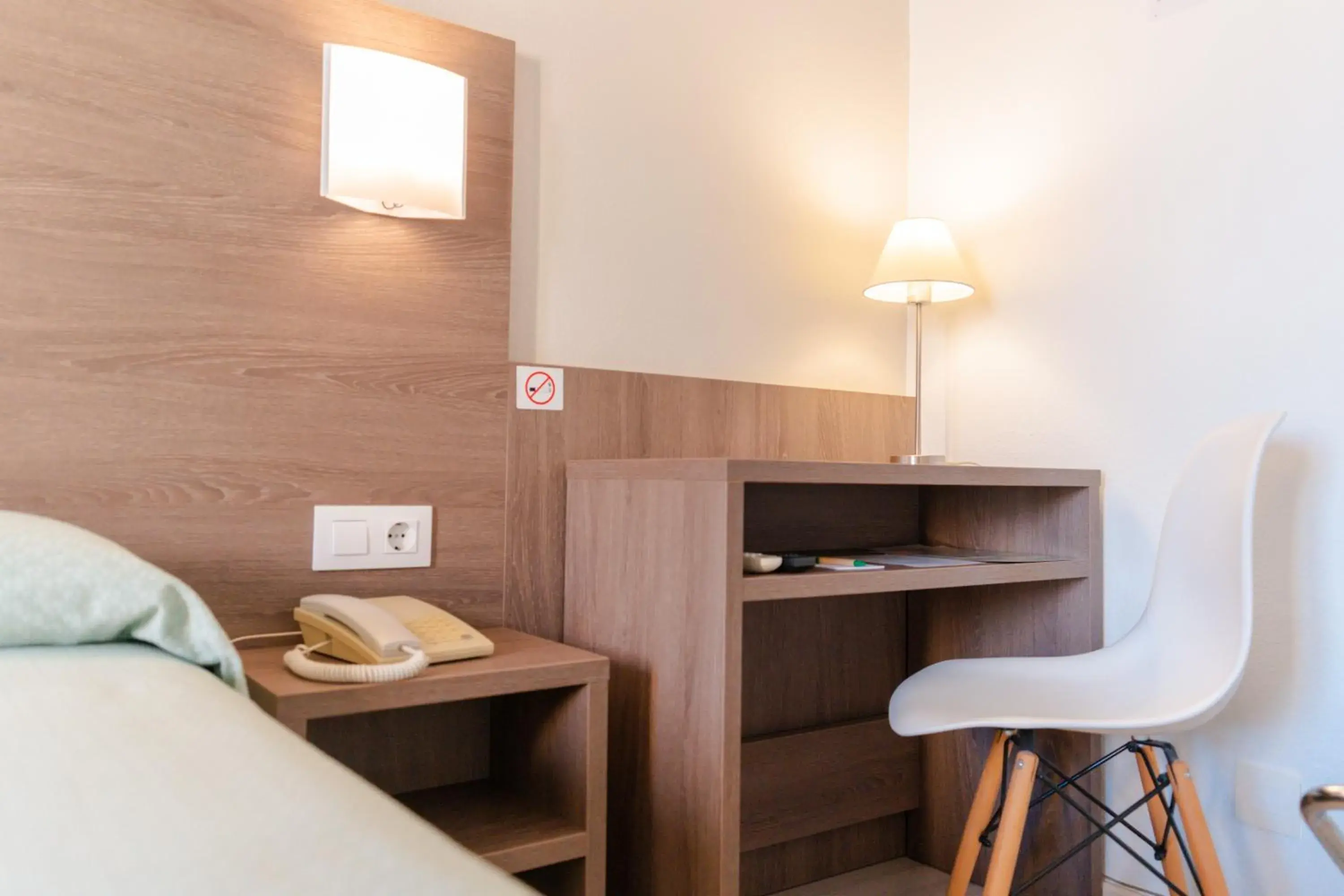 Bed in Apartamentos Loar Bed in Apartamentos Loar