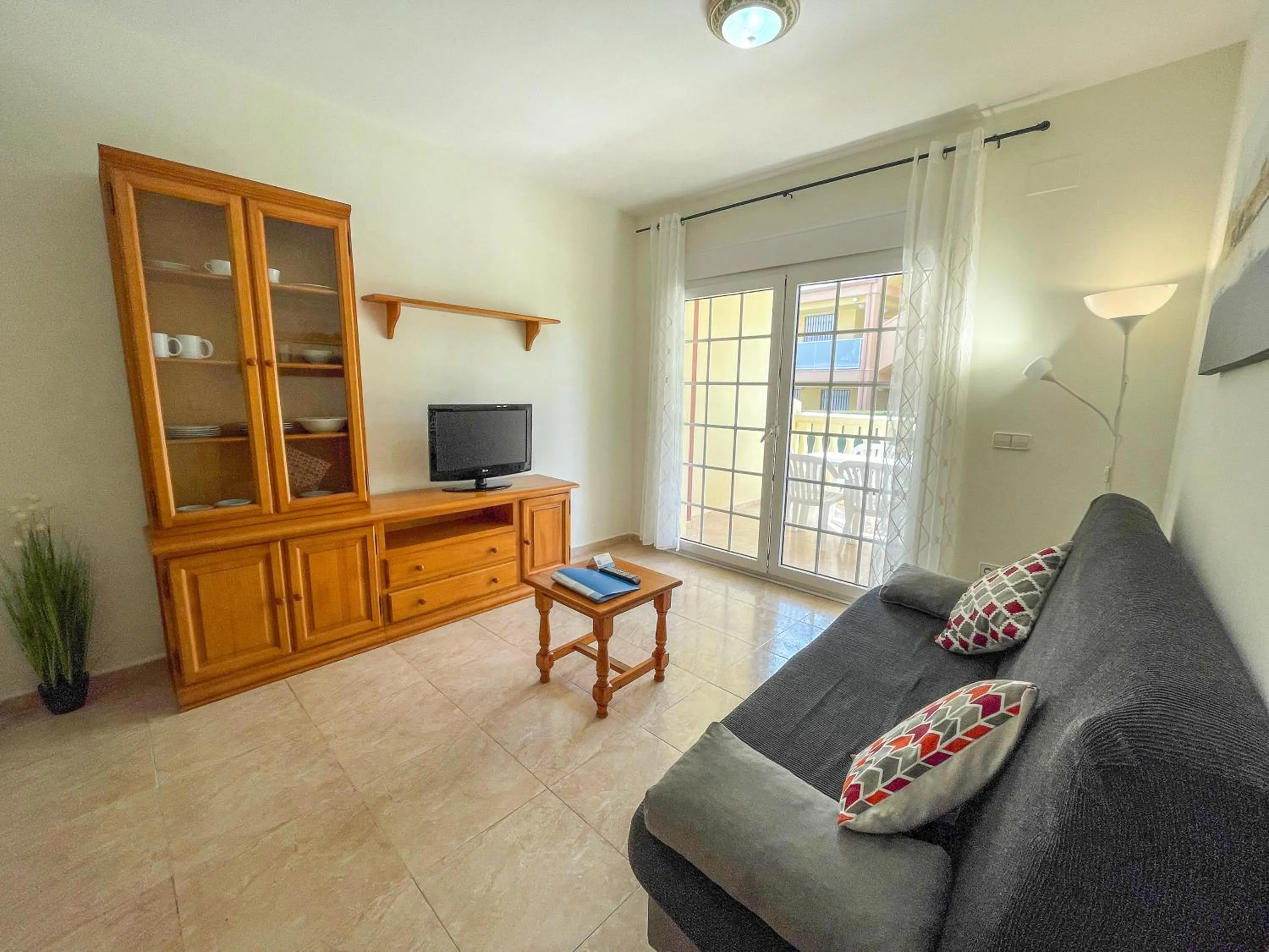 TV and multimedia in Apartamentos Madeira 3000