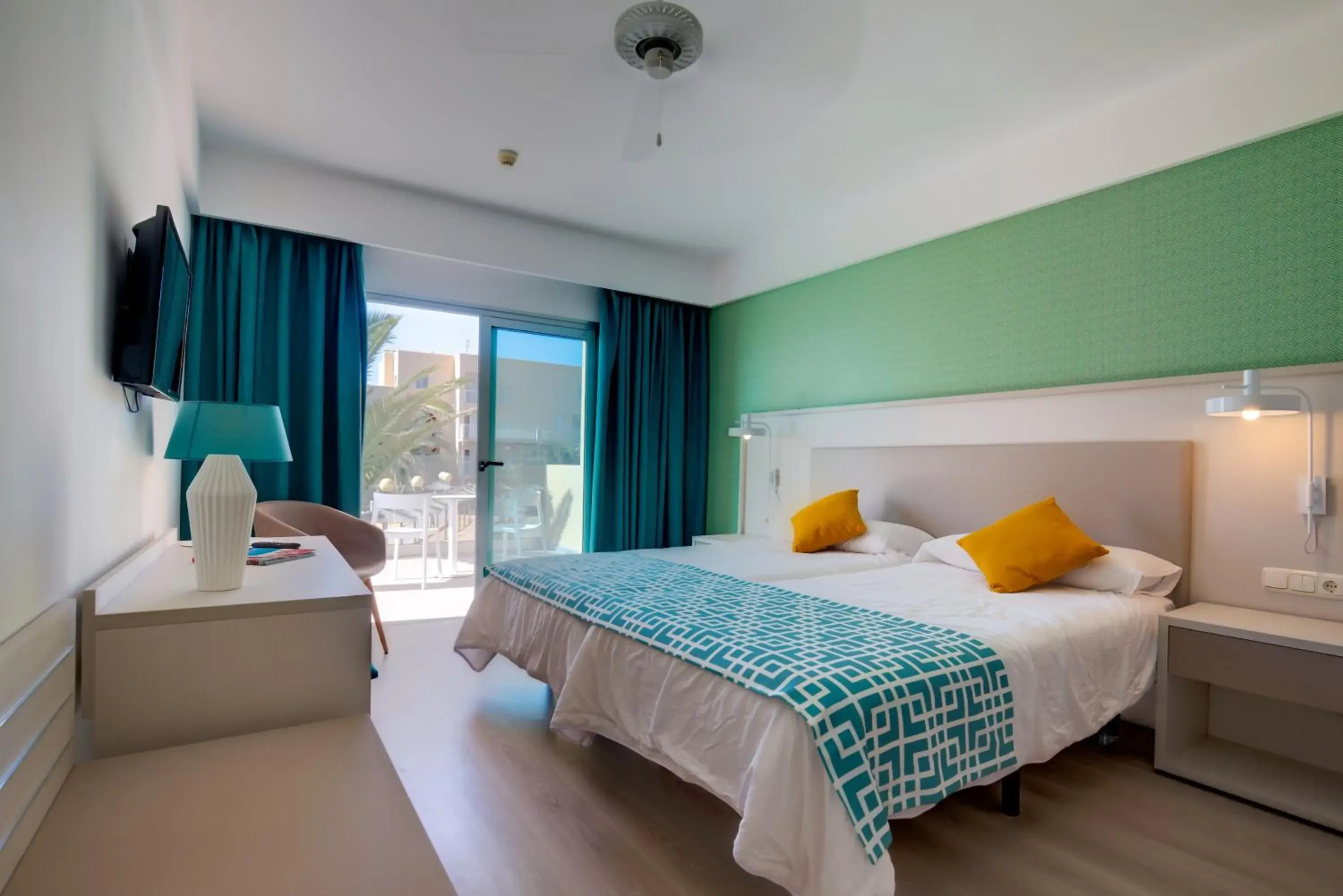 Standard Twin Room in SBH Maxorata Resort Standard Twin Room in SBH Maxorata Resort