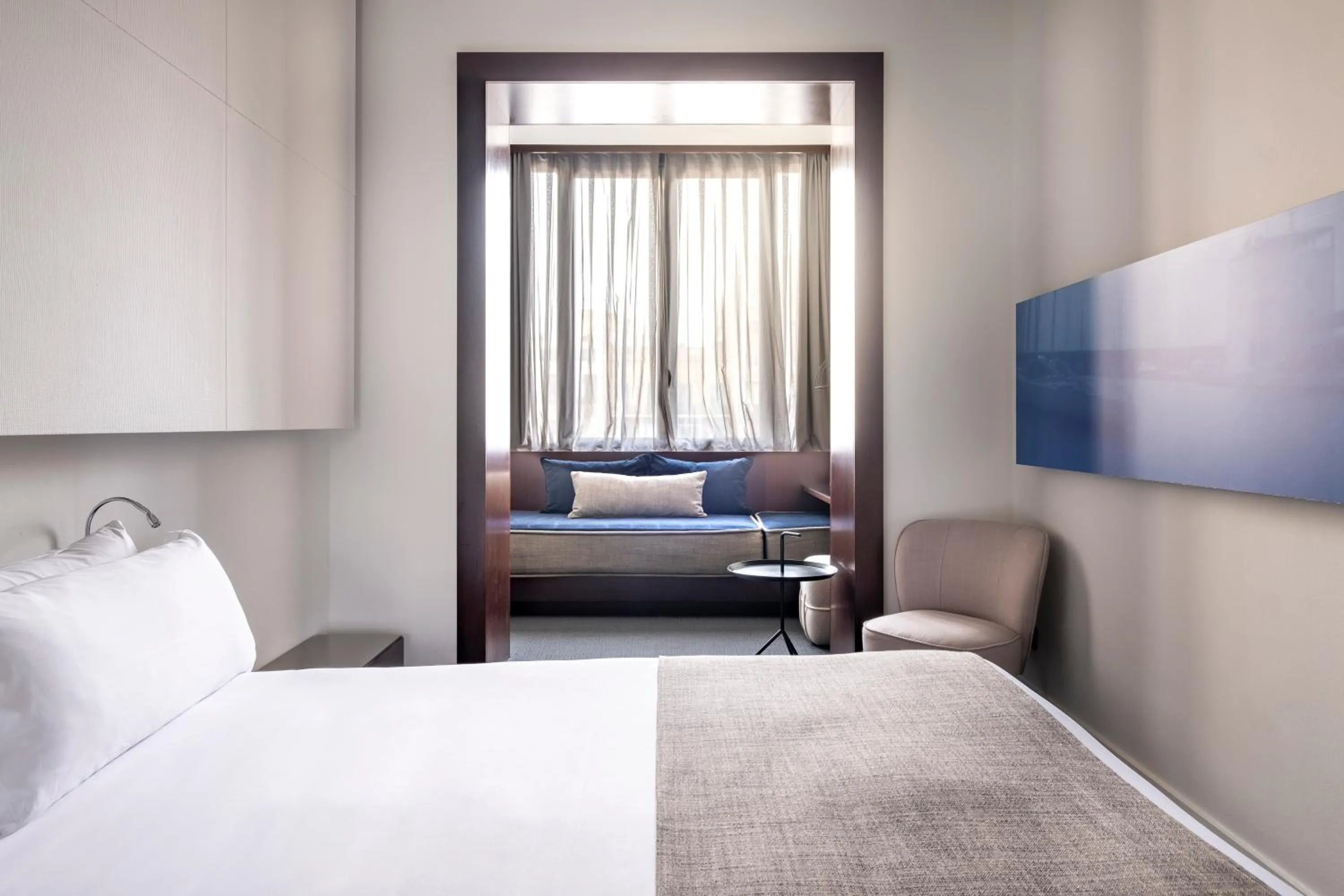 Bed in Sixtytwo Hotel