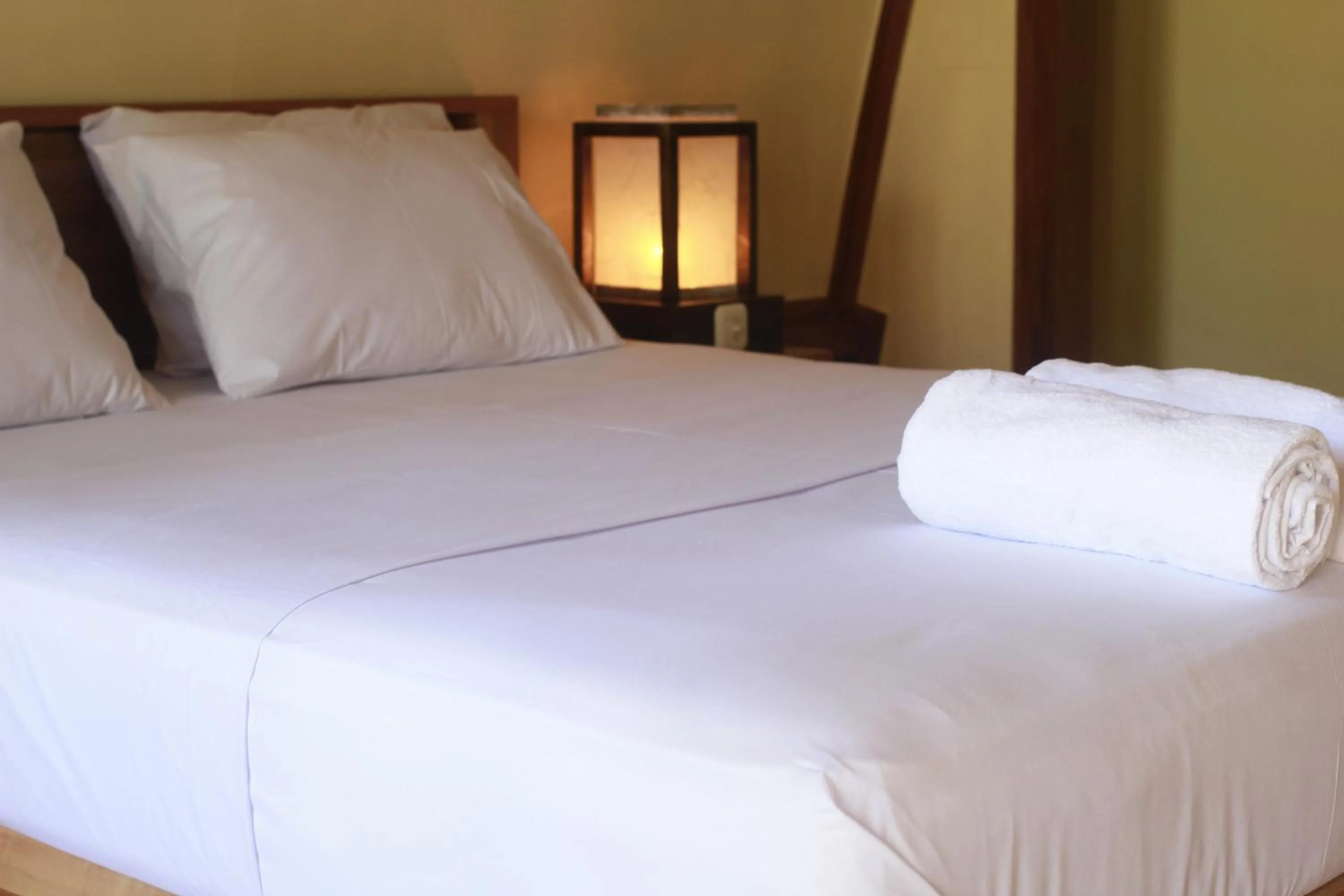 Bedroom, Bed in Island Beach Bungalow