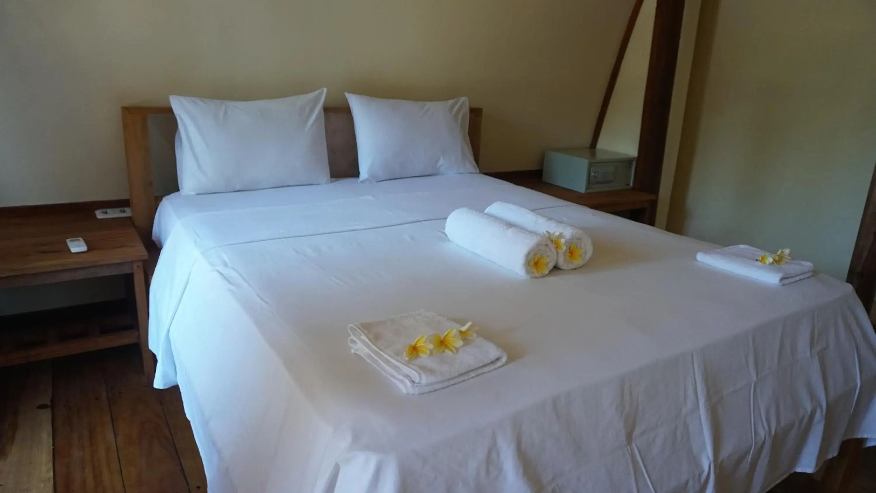 Bedroom, Bed in Island Beach Bungalow Bedroom, Bed in Island Beach Bungalow