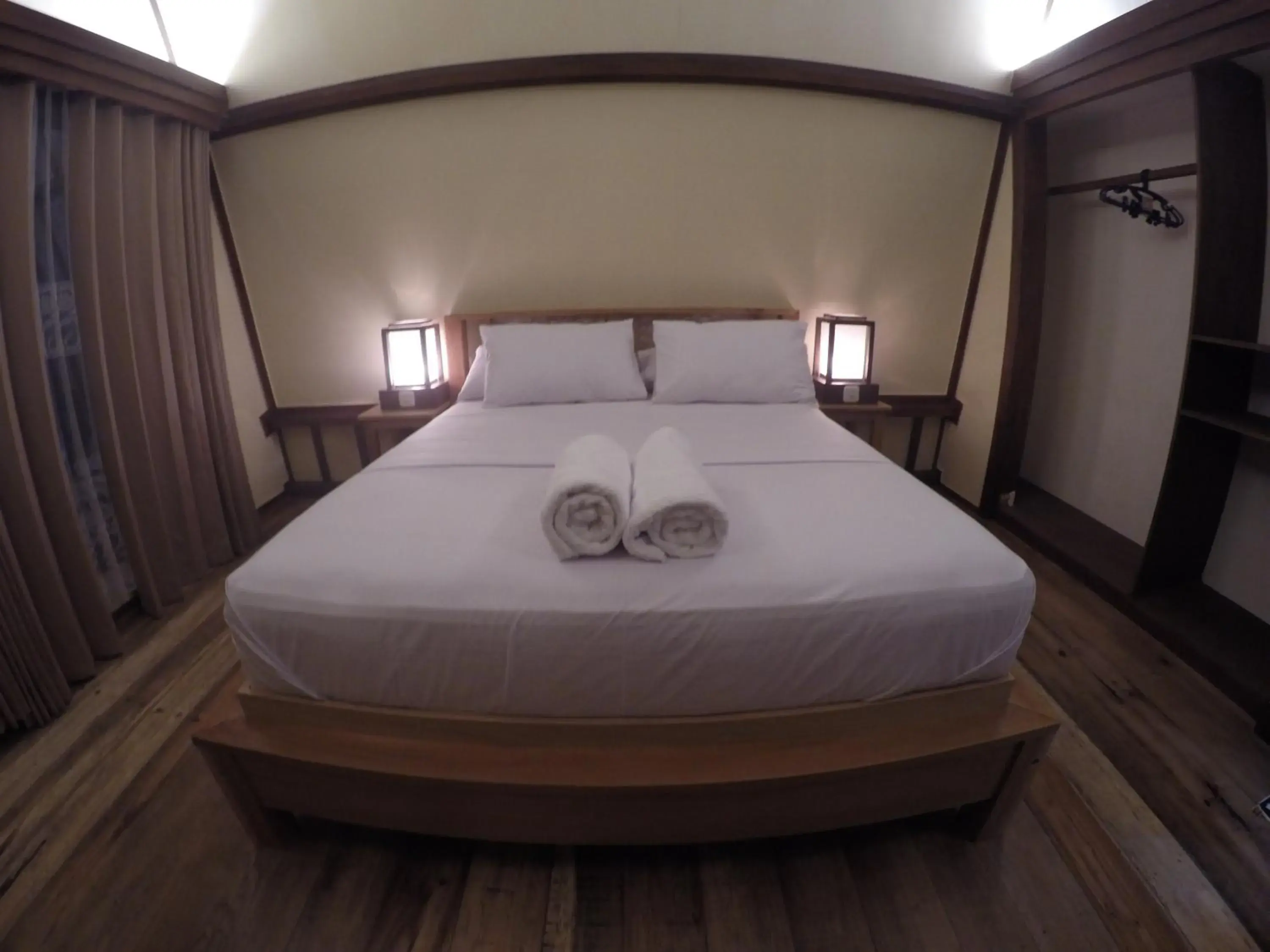 Bedroom, Bed in Island Beach Bungalow Bedroom, Bed in Island Beach Bungalow