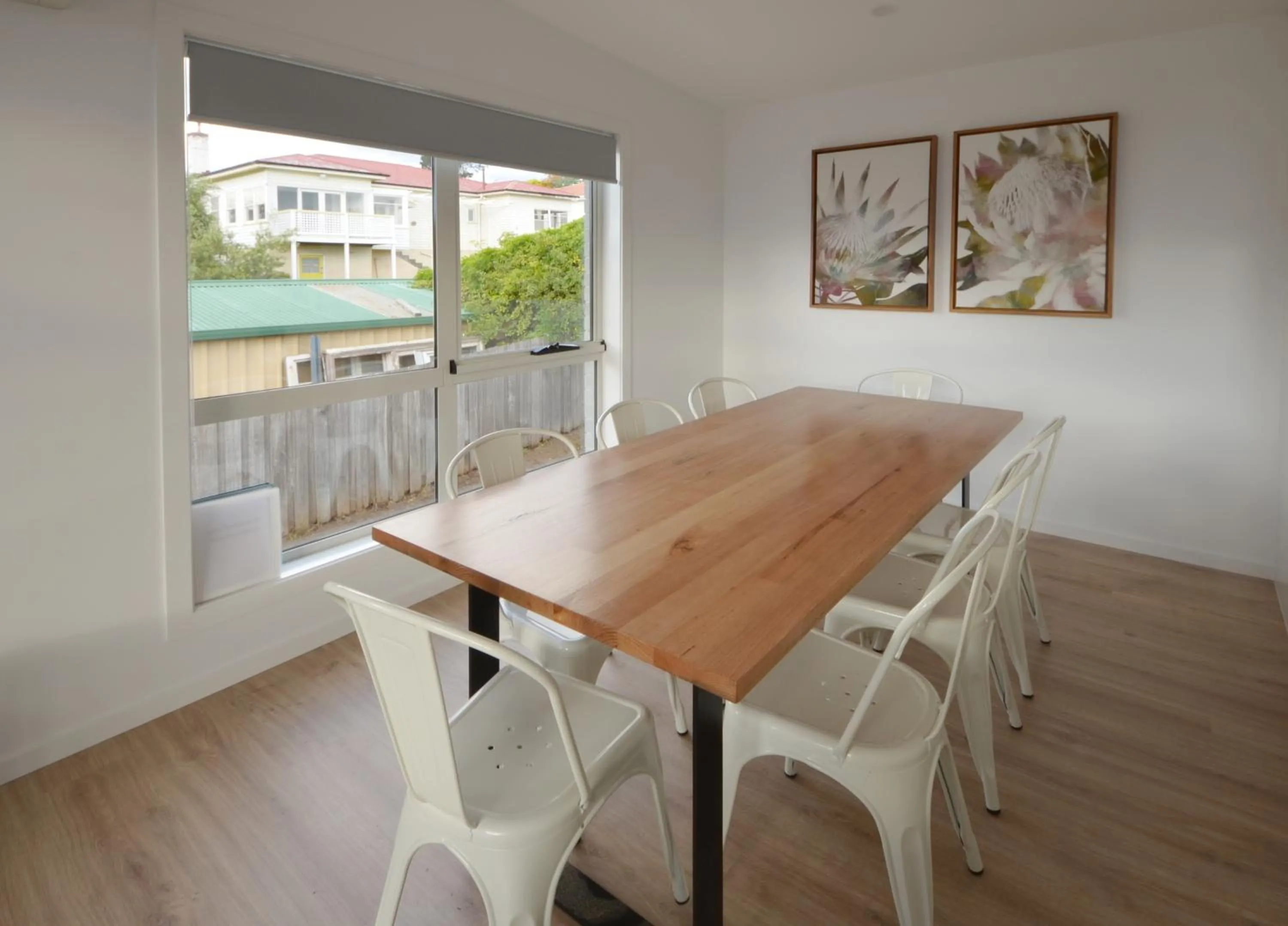 Dining area in Kangaroo Bay Apartments