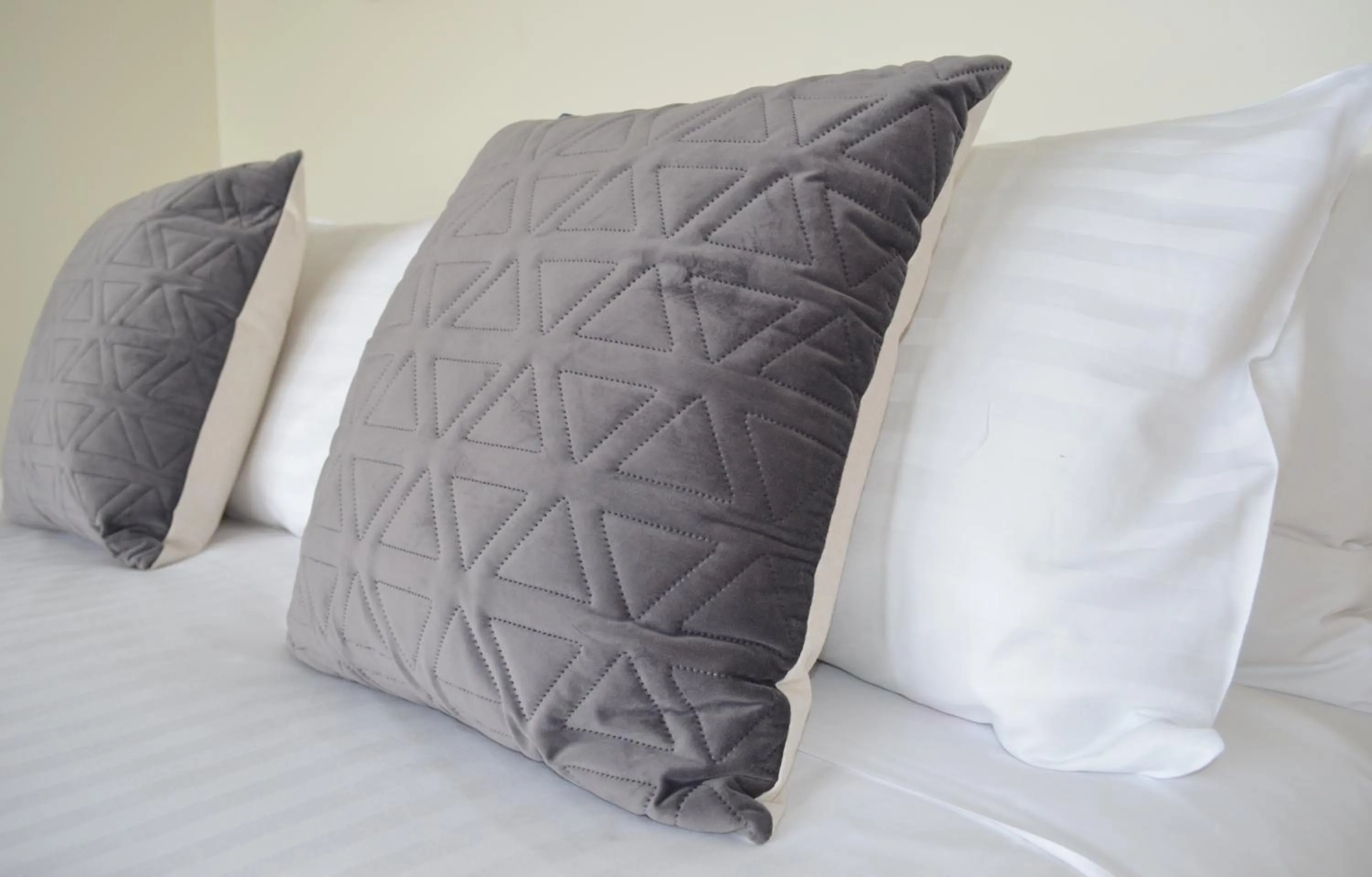 Decorative detail, Bed in Kangaroo Bay Apartments