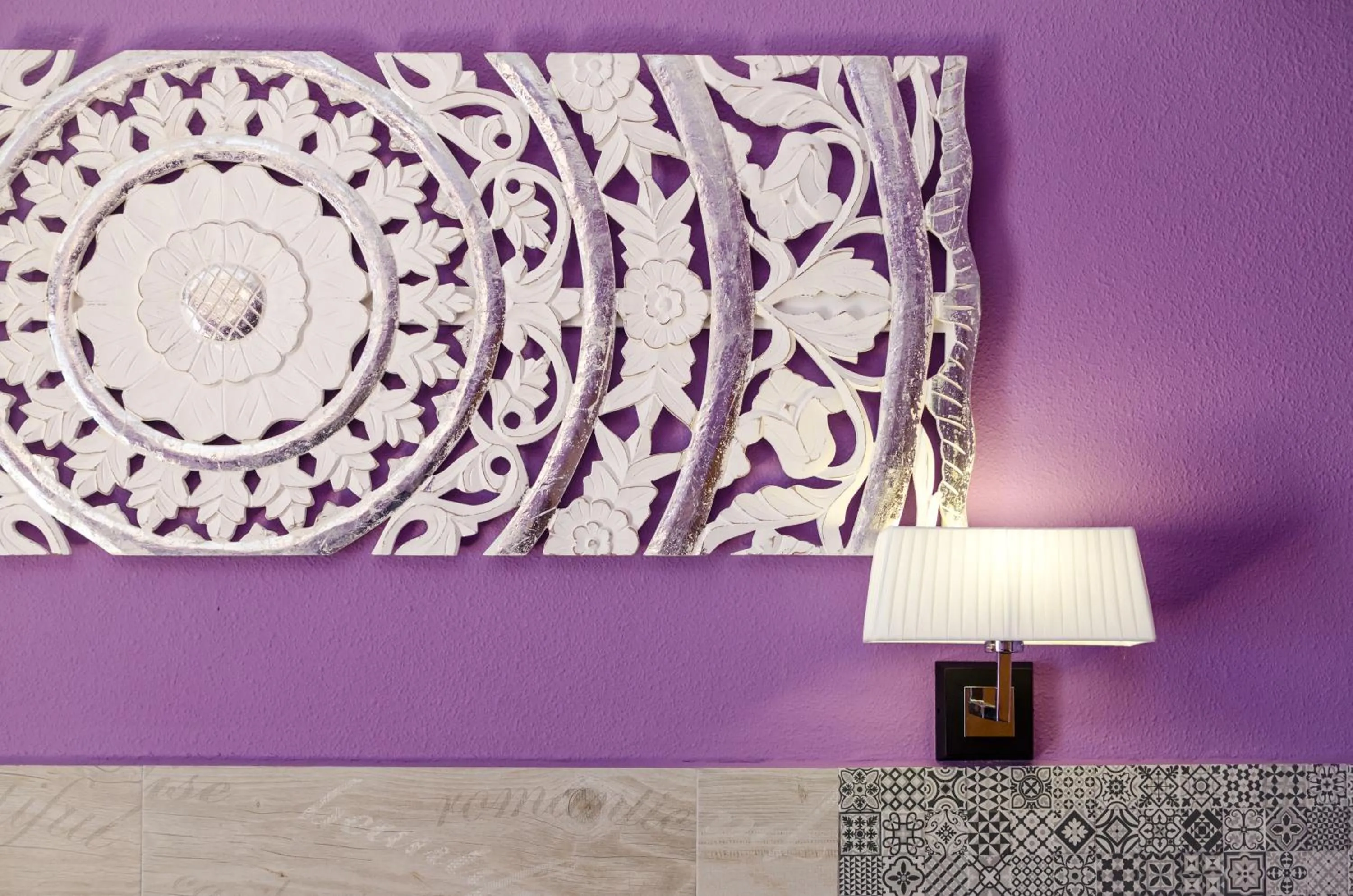 Decorative detail in Las Abadías