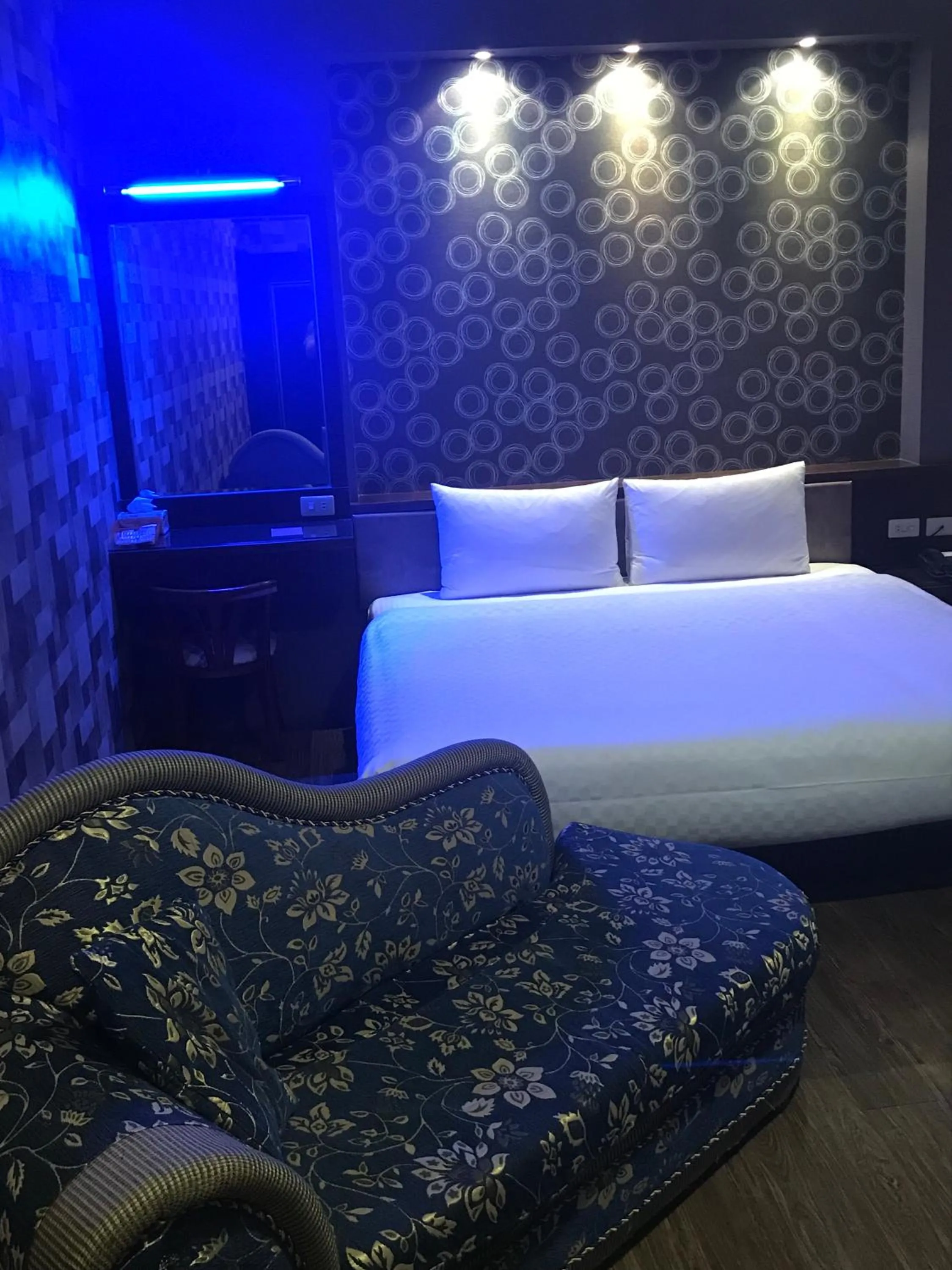 Bed in Baseball Hotel