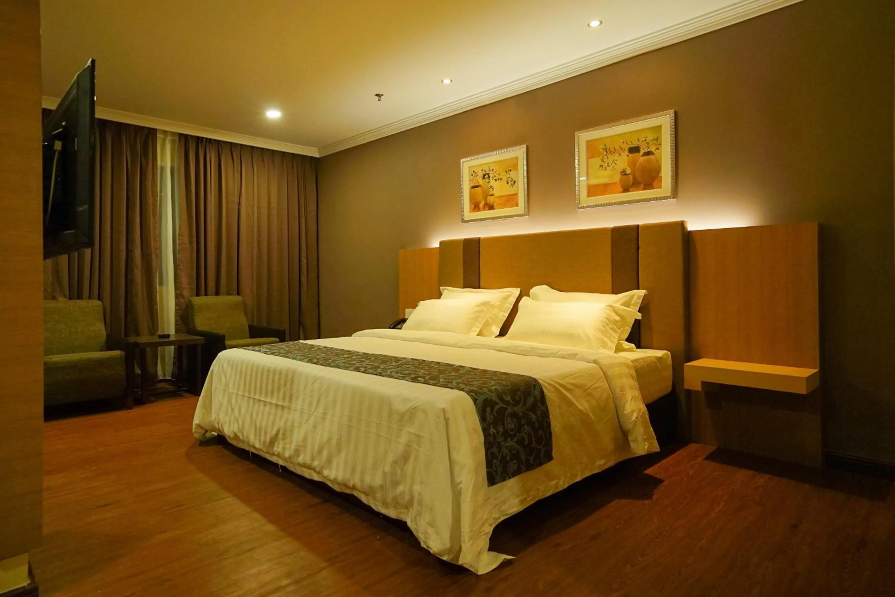 Photo of the whole room, Bed in Hotel Anika Kluang
