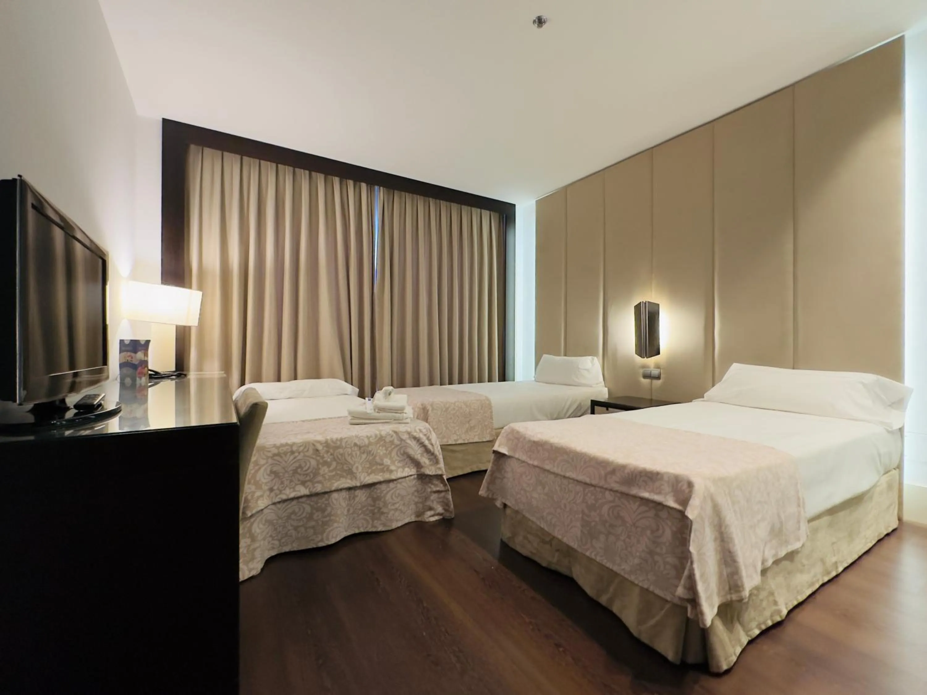 TV and multimedia, Bed in Hotel Palacio Albacete & SPA