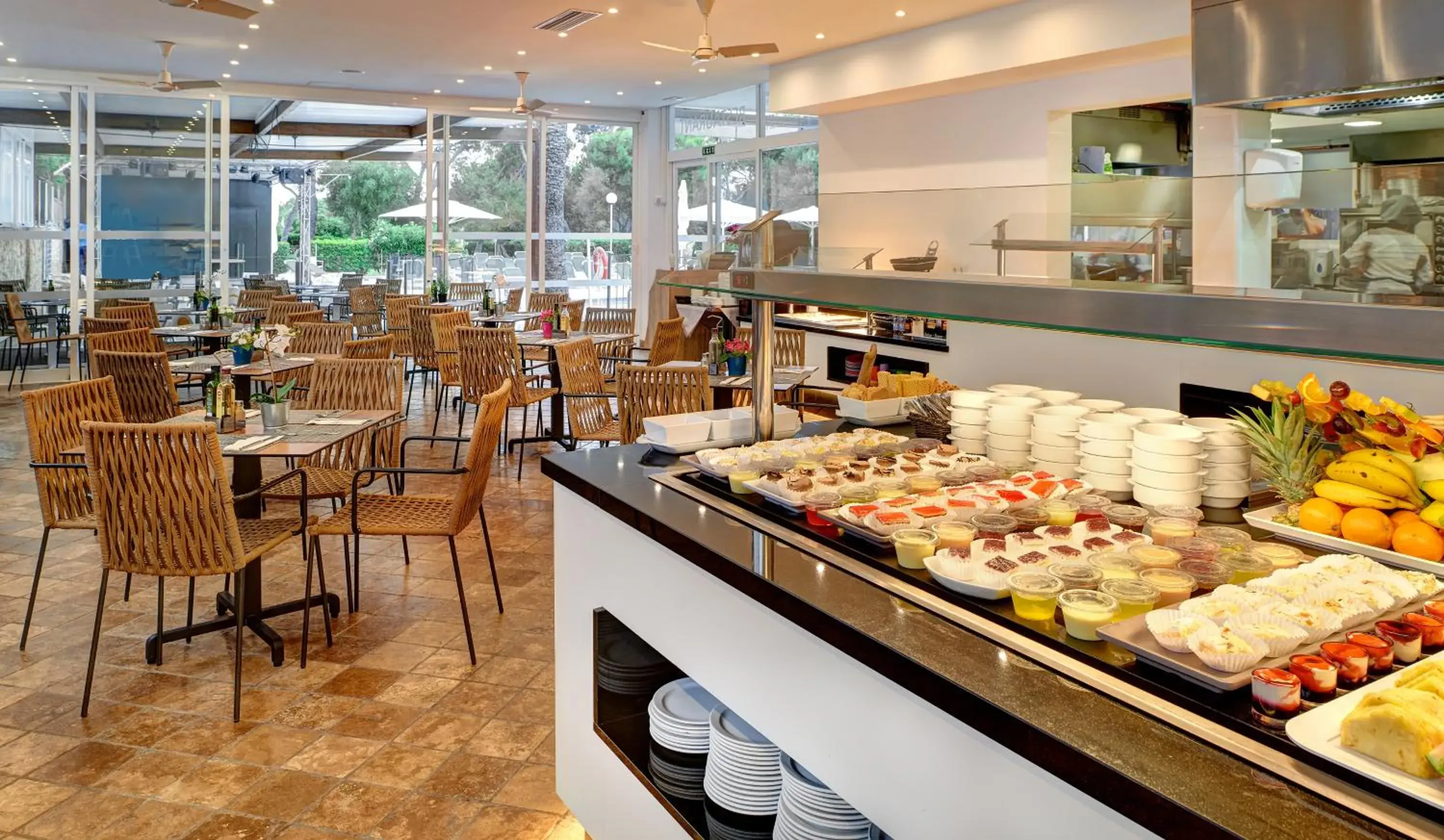 Buffet breakfast in Apartamentos Cala d'Or Playa Buffet breakfast in Apartamentos Cala d'Or Playa