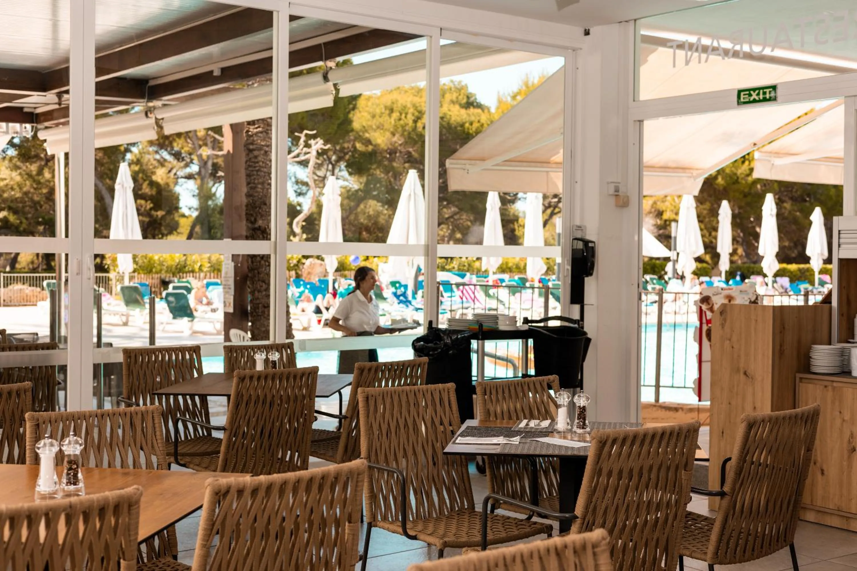 Restaurant/places to eat in Hotel Cala d'Or Playa
