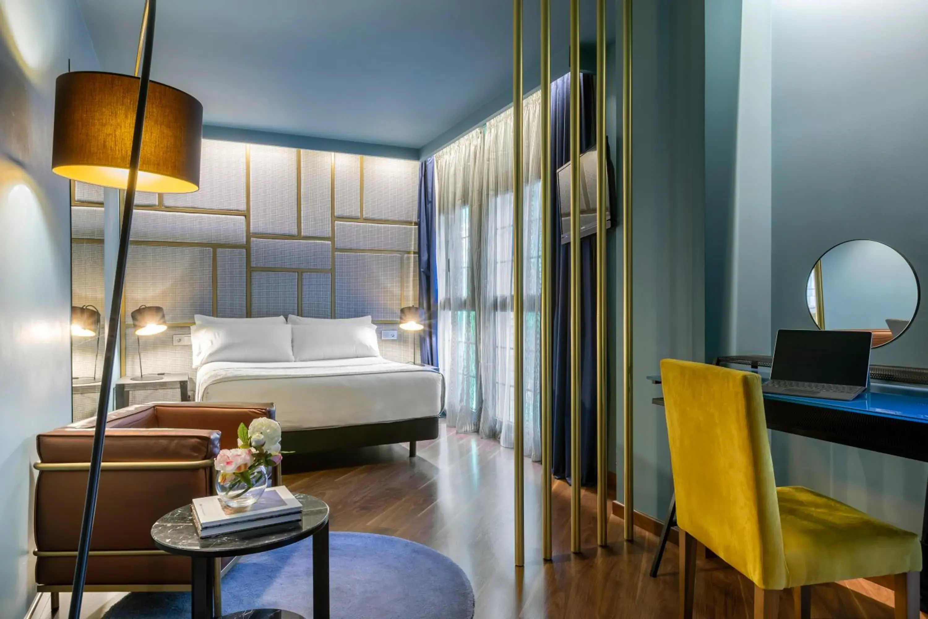 Seating area, Bed in Pamplona Catedral Hotel Seating area, Bed in Pamplona Catedral Hotel