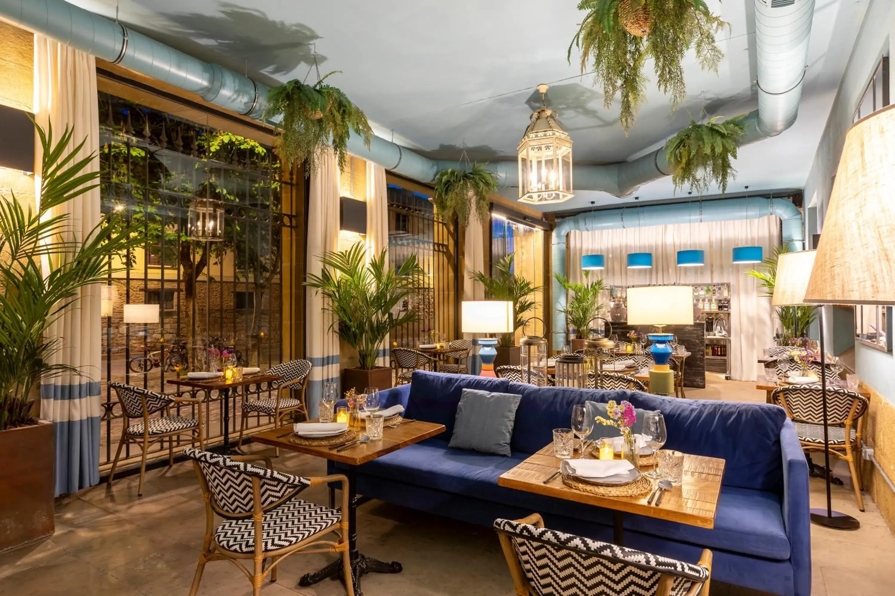 Restaurant/places to eat in Pamplona Catedral Hotel Restaurant/places to eat in Pamplona Catedral Hotel