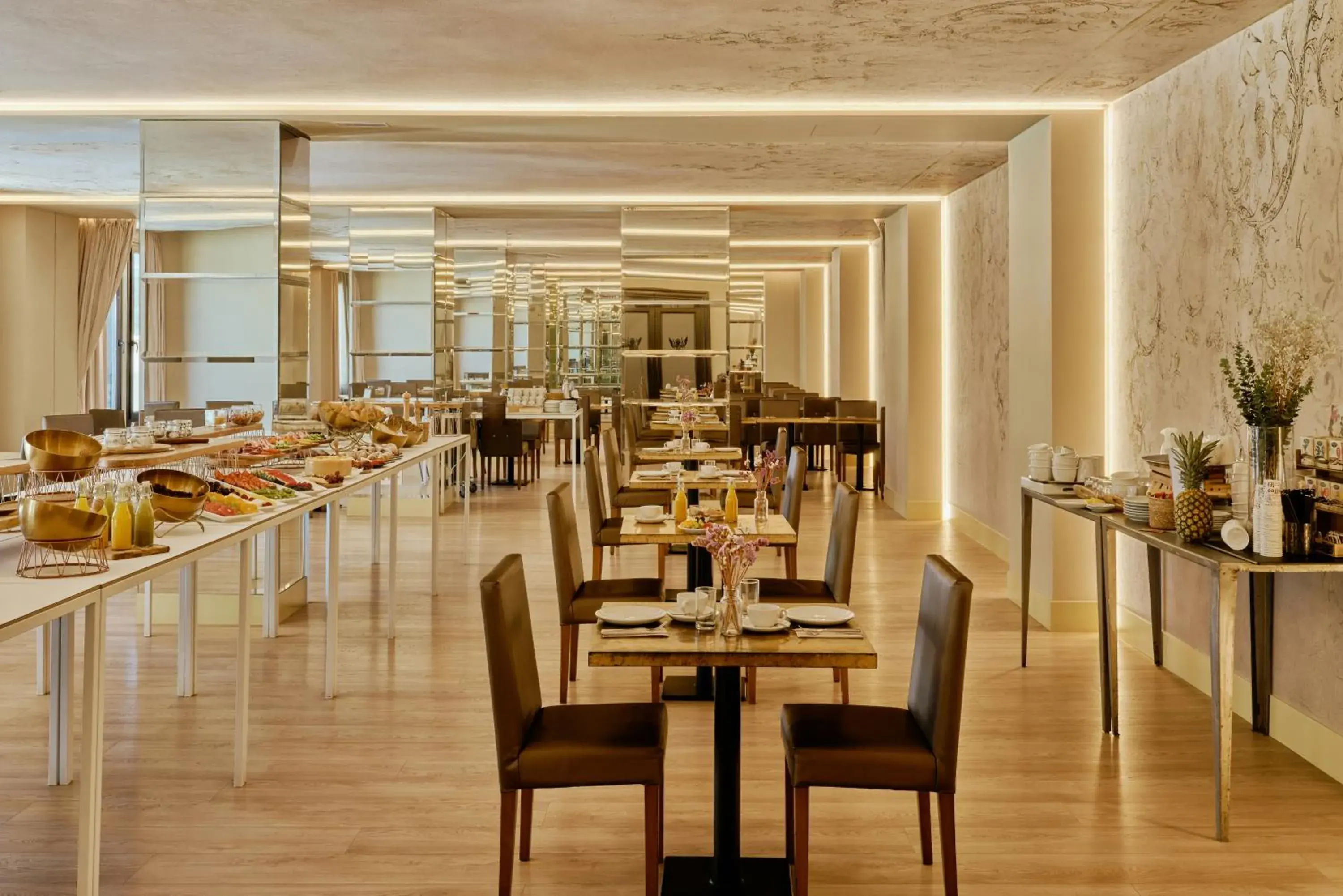 Breakfast in Pamplona Catedral Hotel Breakfast in Pamplona Catedral Hotel