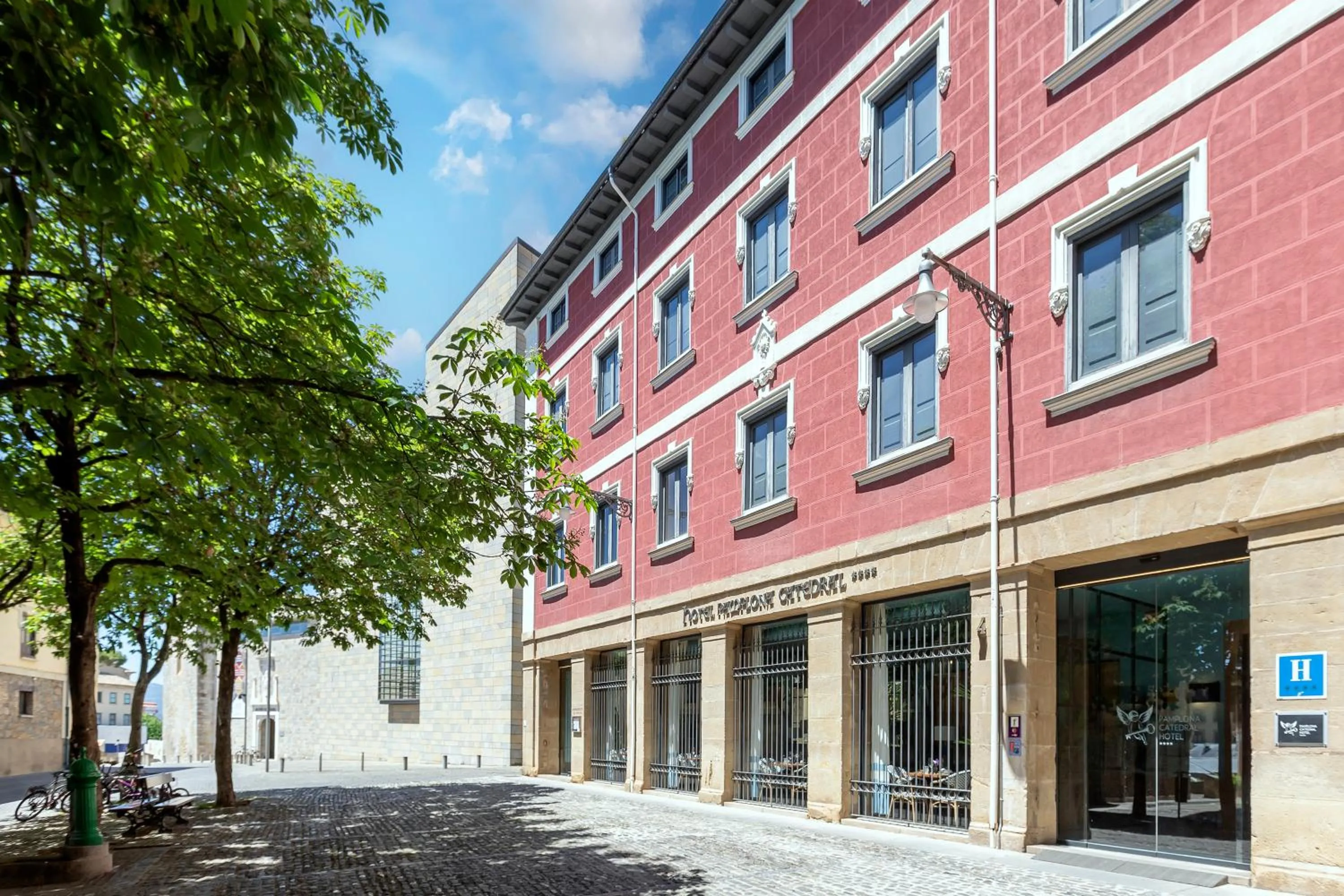 Property building in Pamplona Catedral Hotel