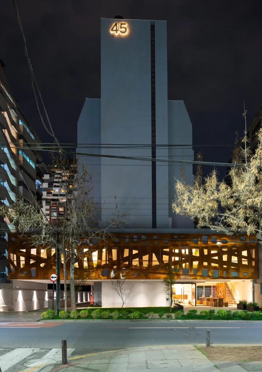 Facade/entrance in 45 by Director