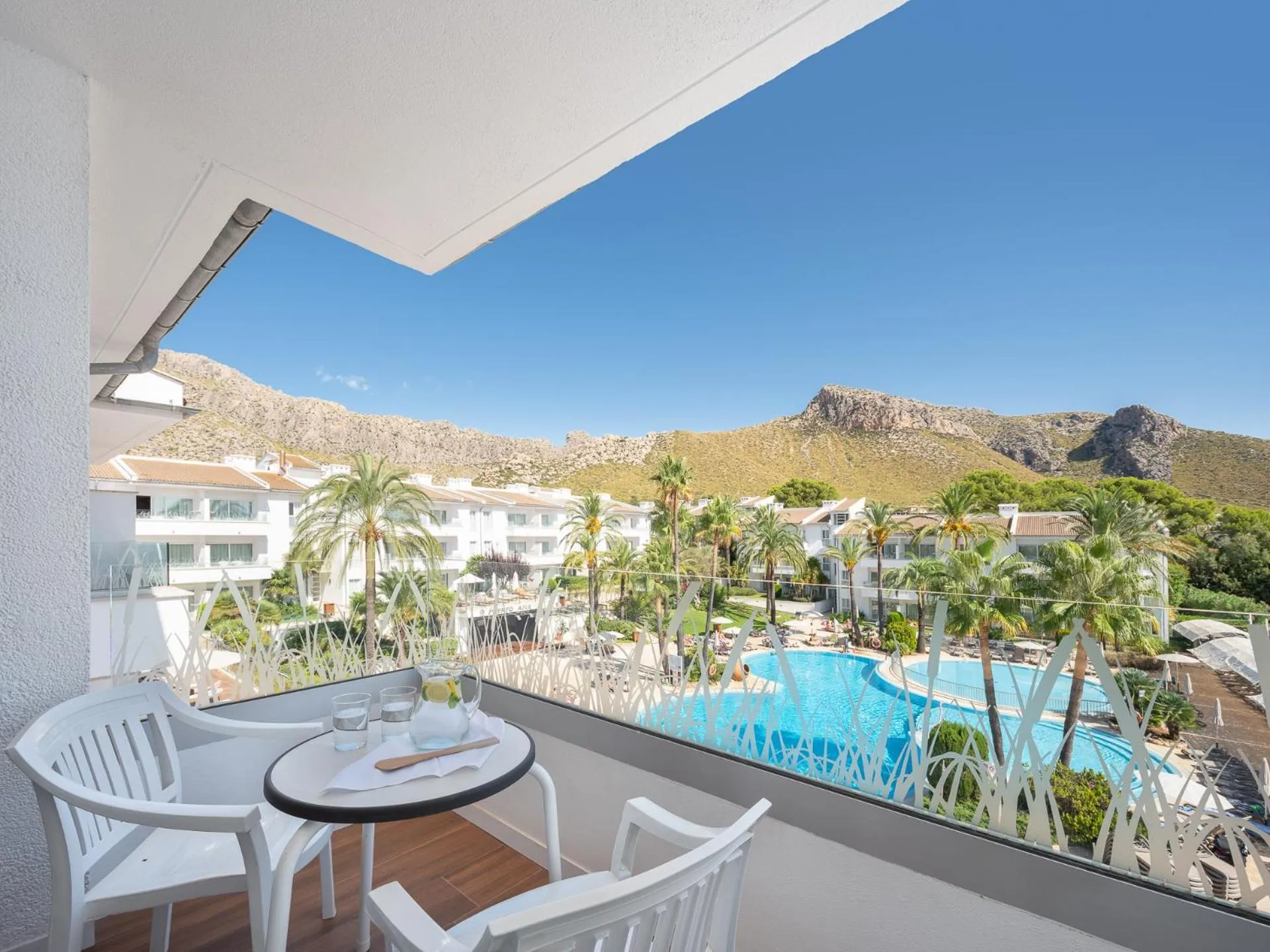 Balcony/Terrace in Puerto Azul Suite Hotel