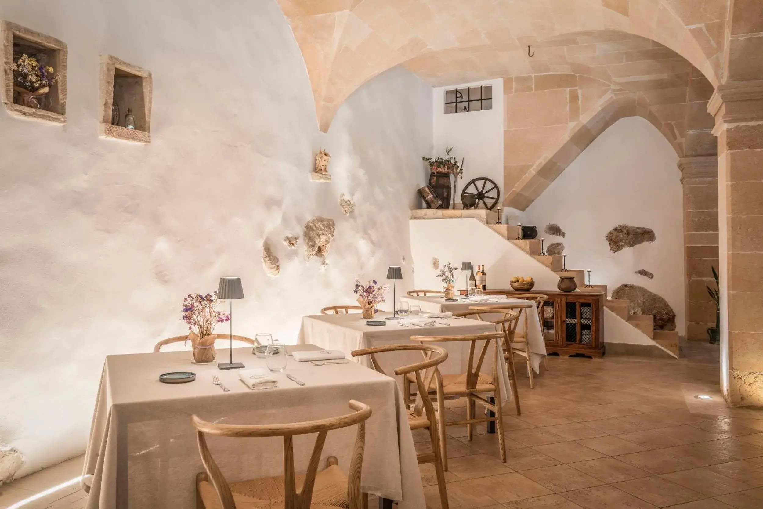 Restaurant/places to eat in Finca Son Roig by Valentin Restaurant/places to eat in Finca Son Roig by Valentin