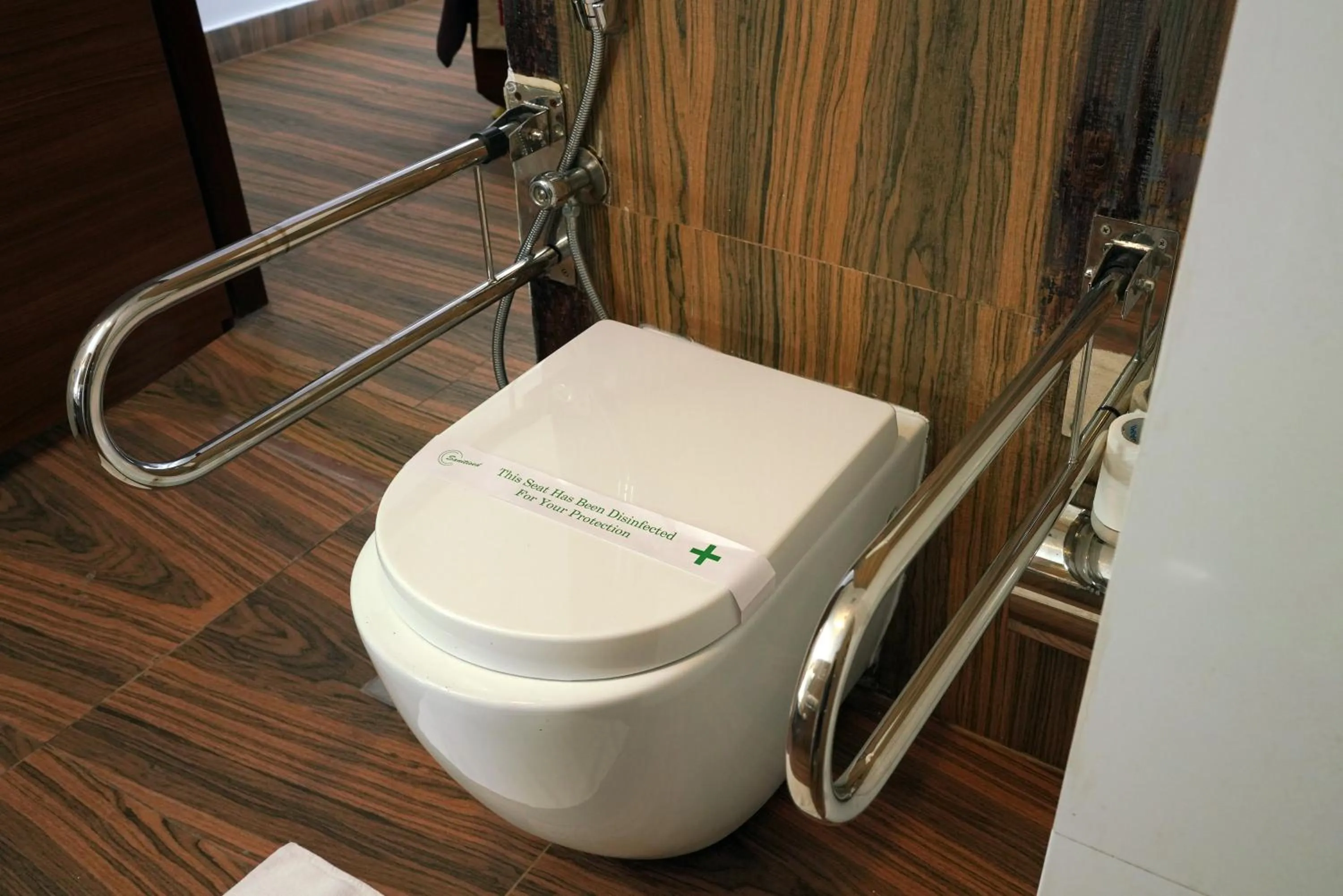 Toilet in KGA Elite Continental Hotel