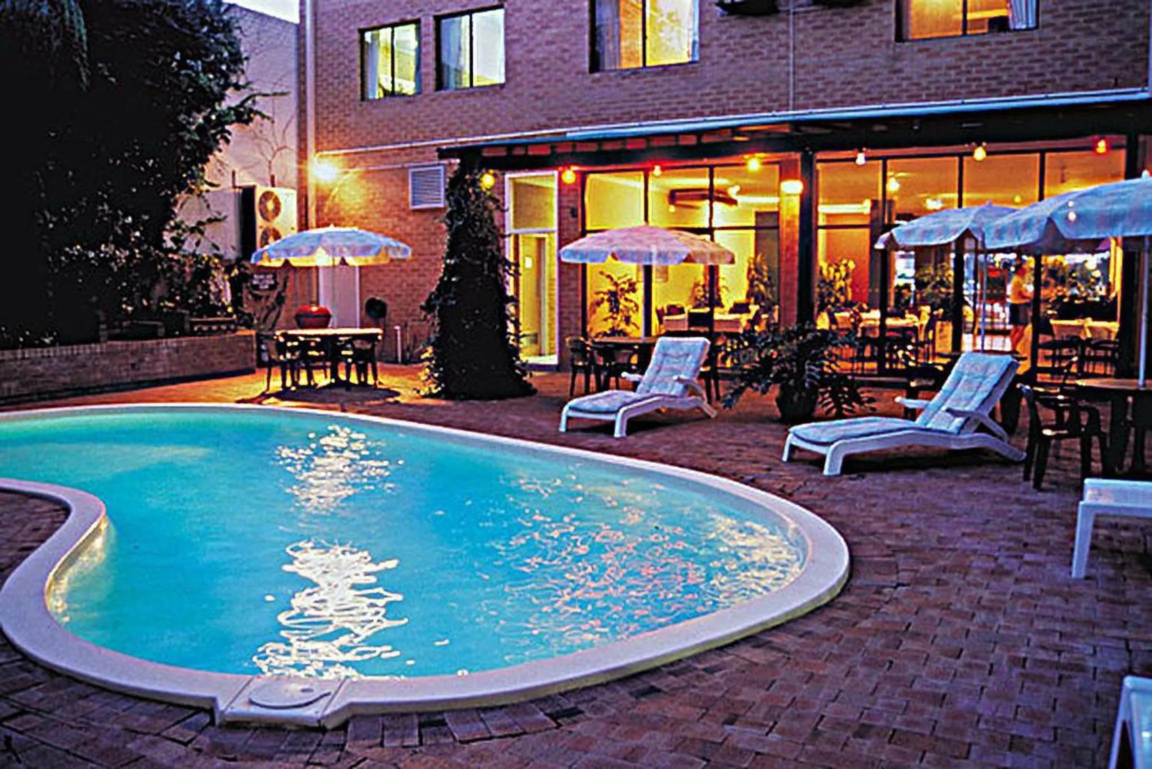 Swimming pool in Perth City Apartment Hotel