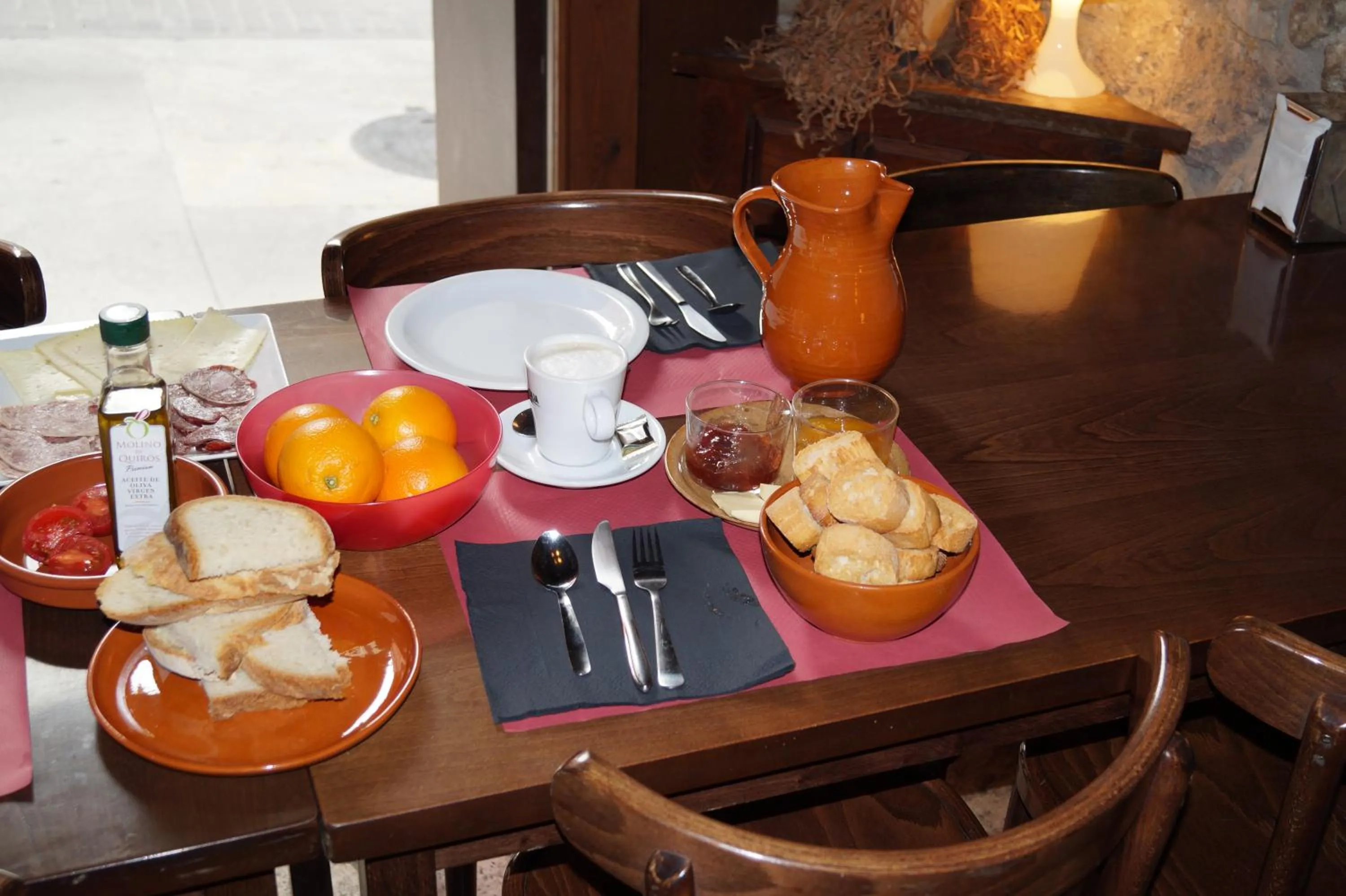 Breakfast in Urbi Apartments