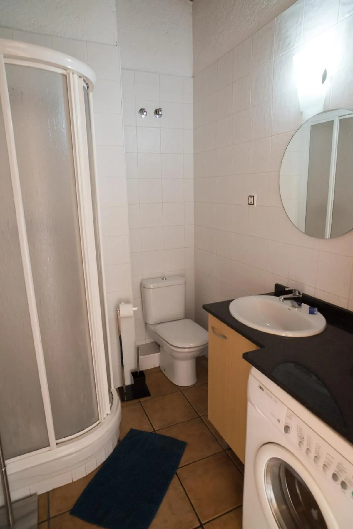 Shower in Urbi Apartments