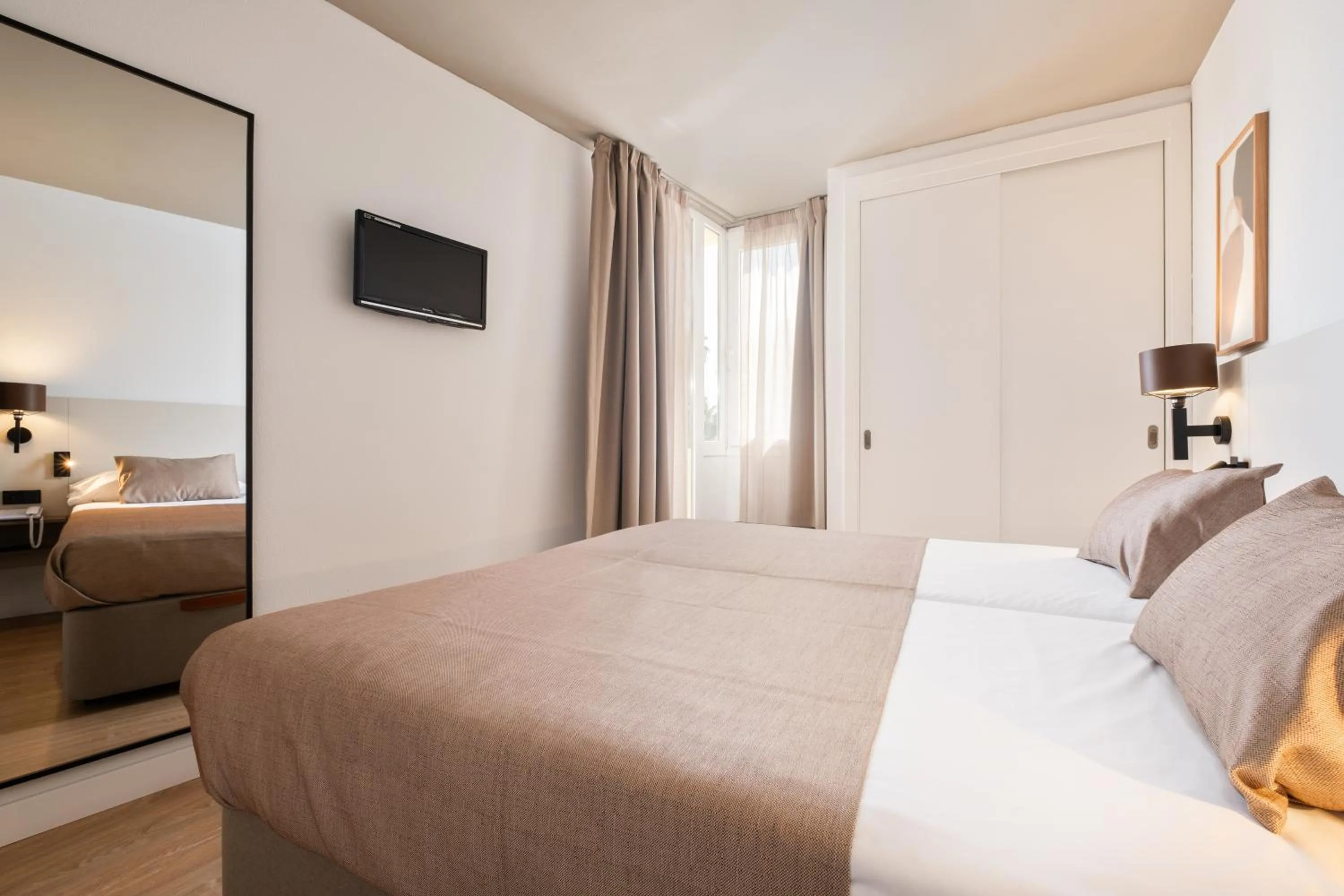 Bed in Aparthotel Duva & Spa