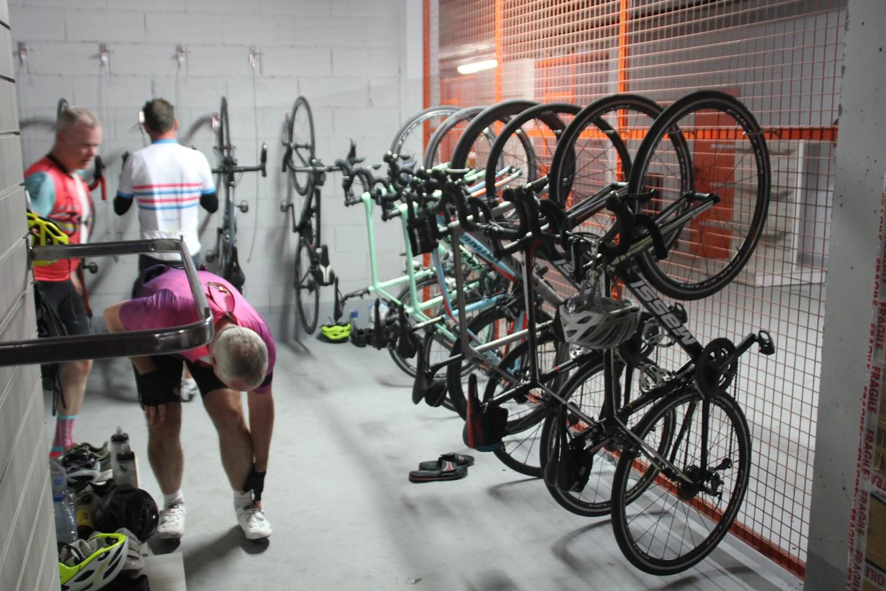 Cycling in Aparthotel Duva & Spa