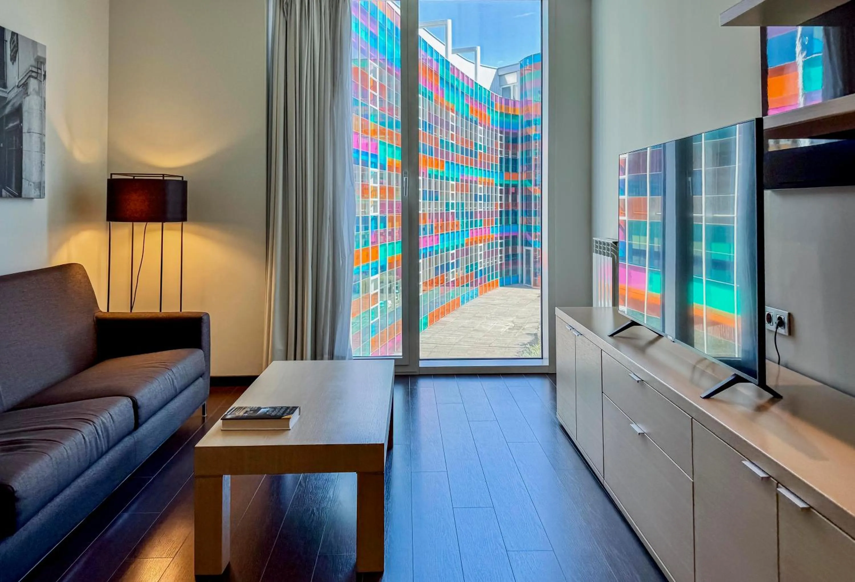 Living room in Hotel Jardines de Uleta Suites