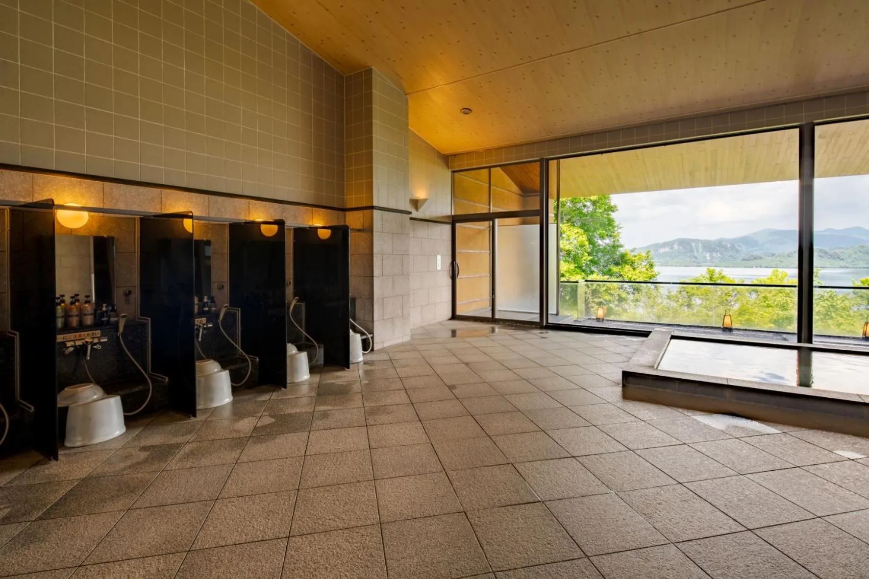 Public Bath in Towada Hotel