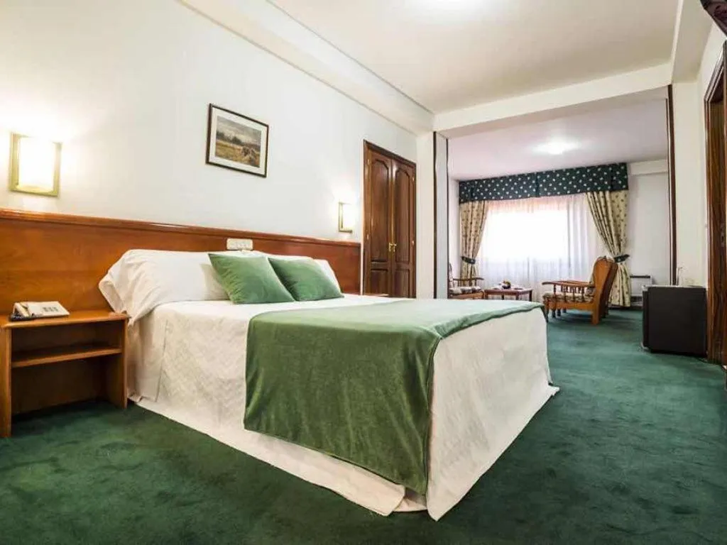 Bedroom, Bed in Hotel Scala