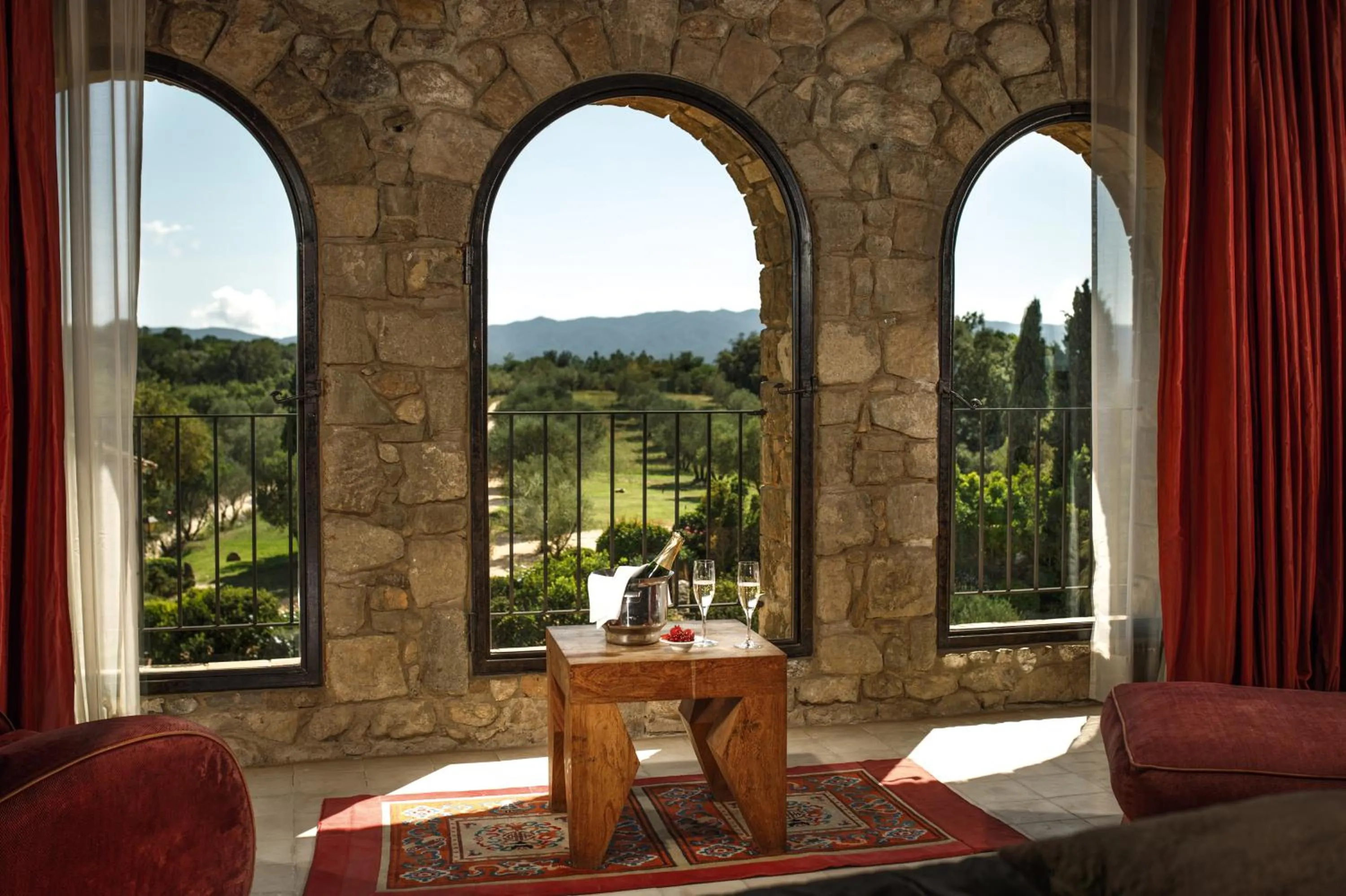 Natural landscape in Hotel Castell d'Emporda