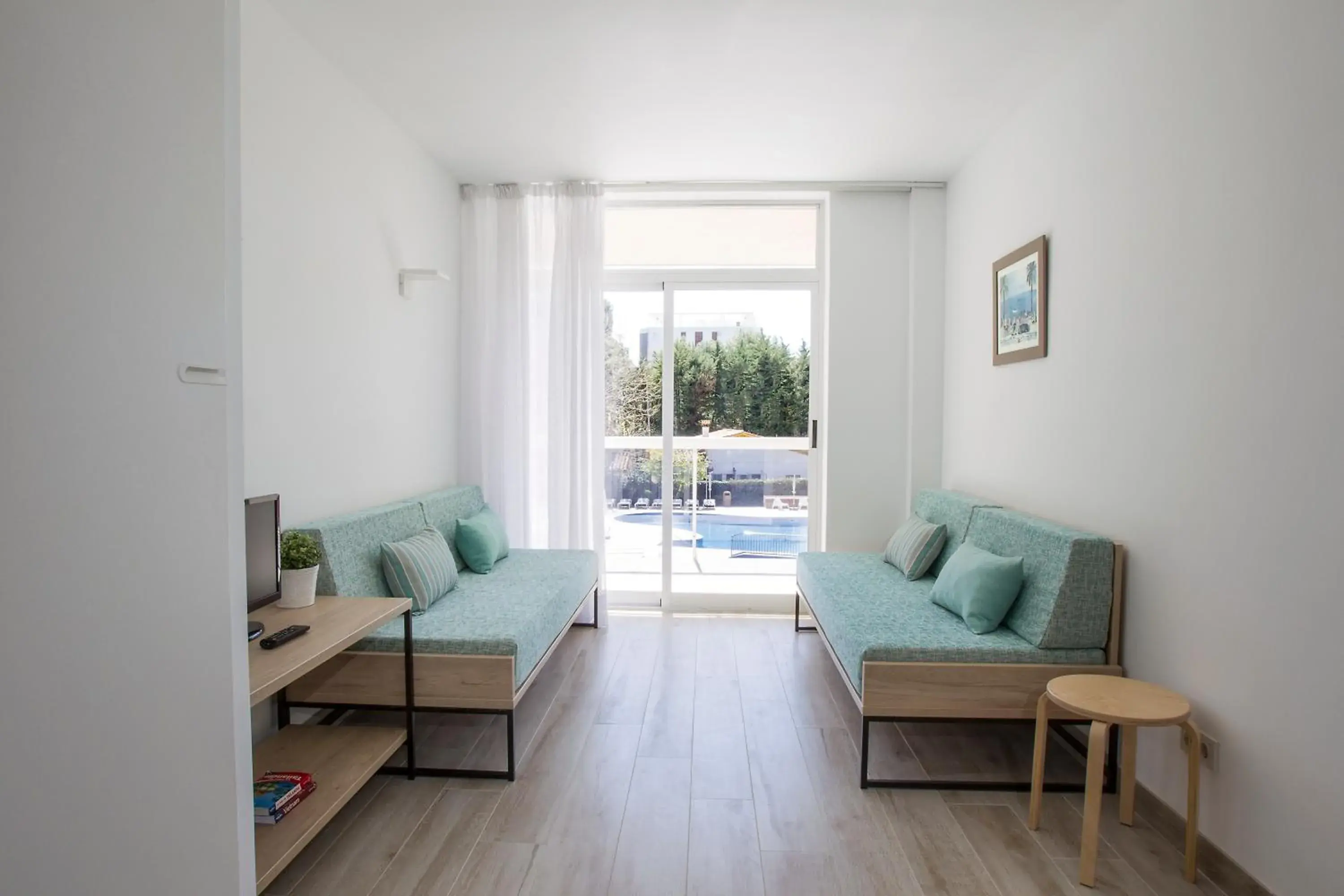 Living room in Aparthotel Cye Holiday Centre Living room in Aparthotel Cye Holiday Centre