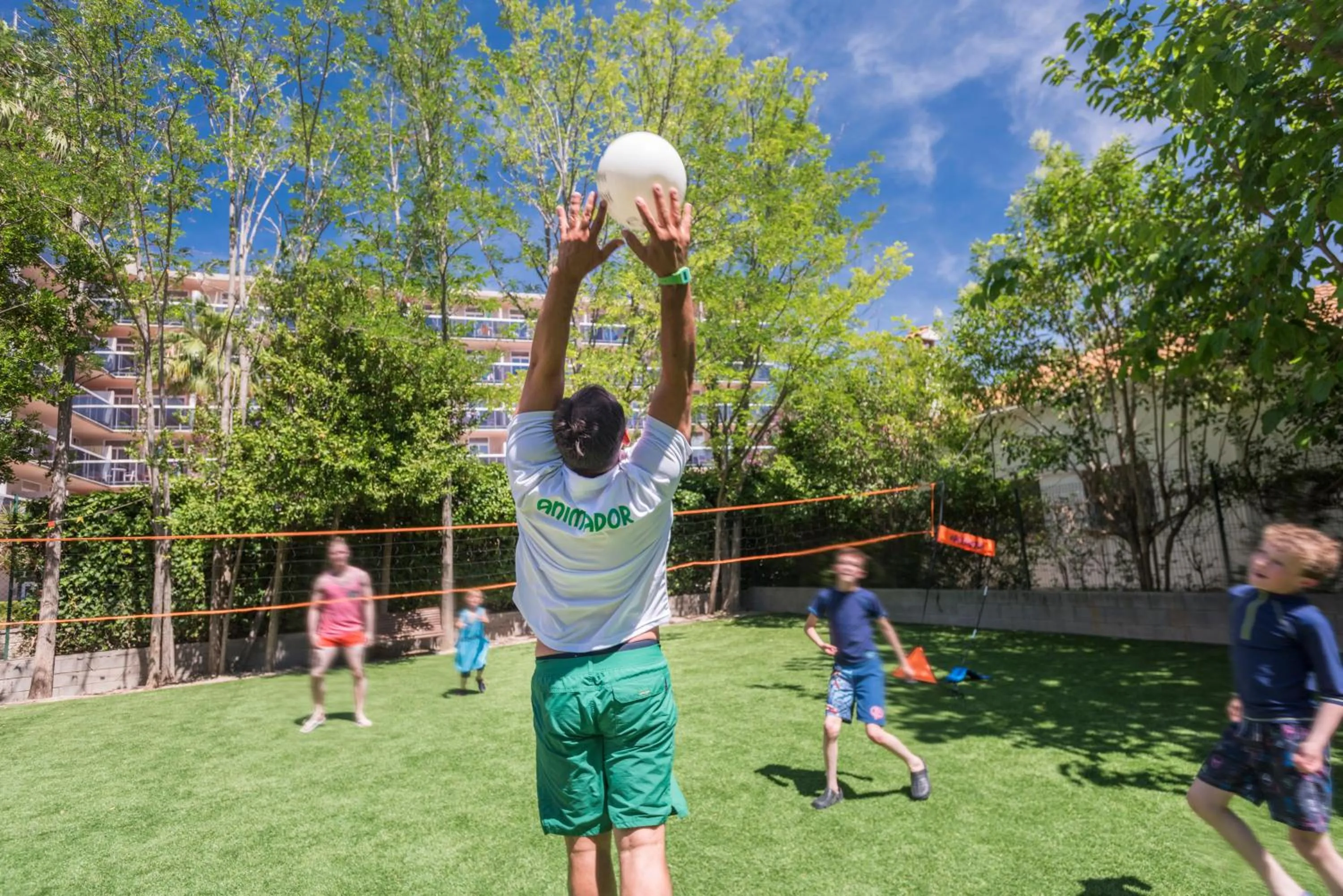 Garden in Aparthotel Cye Holiday Centre