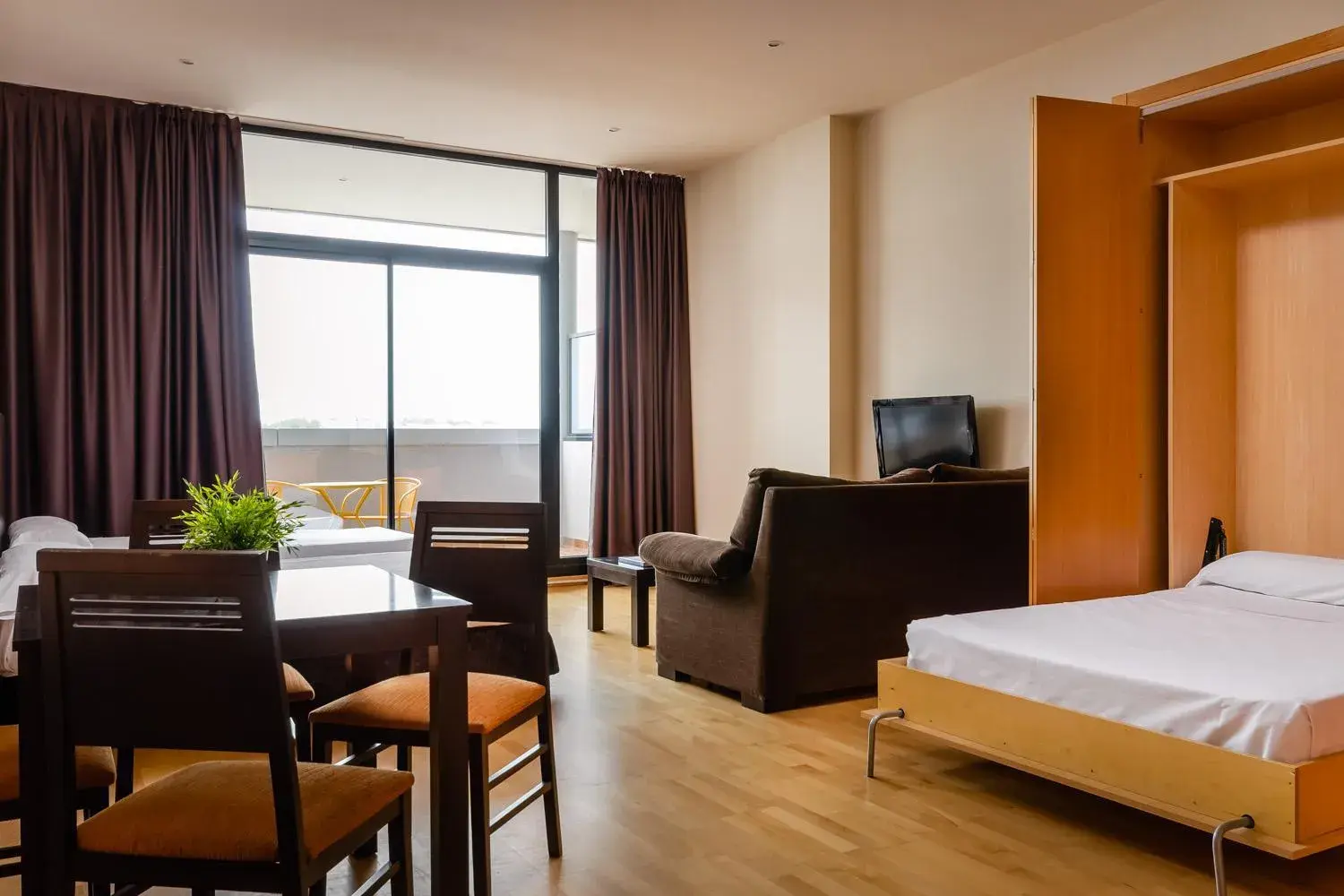 Photo of the whole room, Bed in Aparthotel Wellness Photo of the whole room, Bed in Aparthotel Wellness