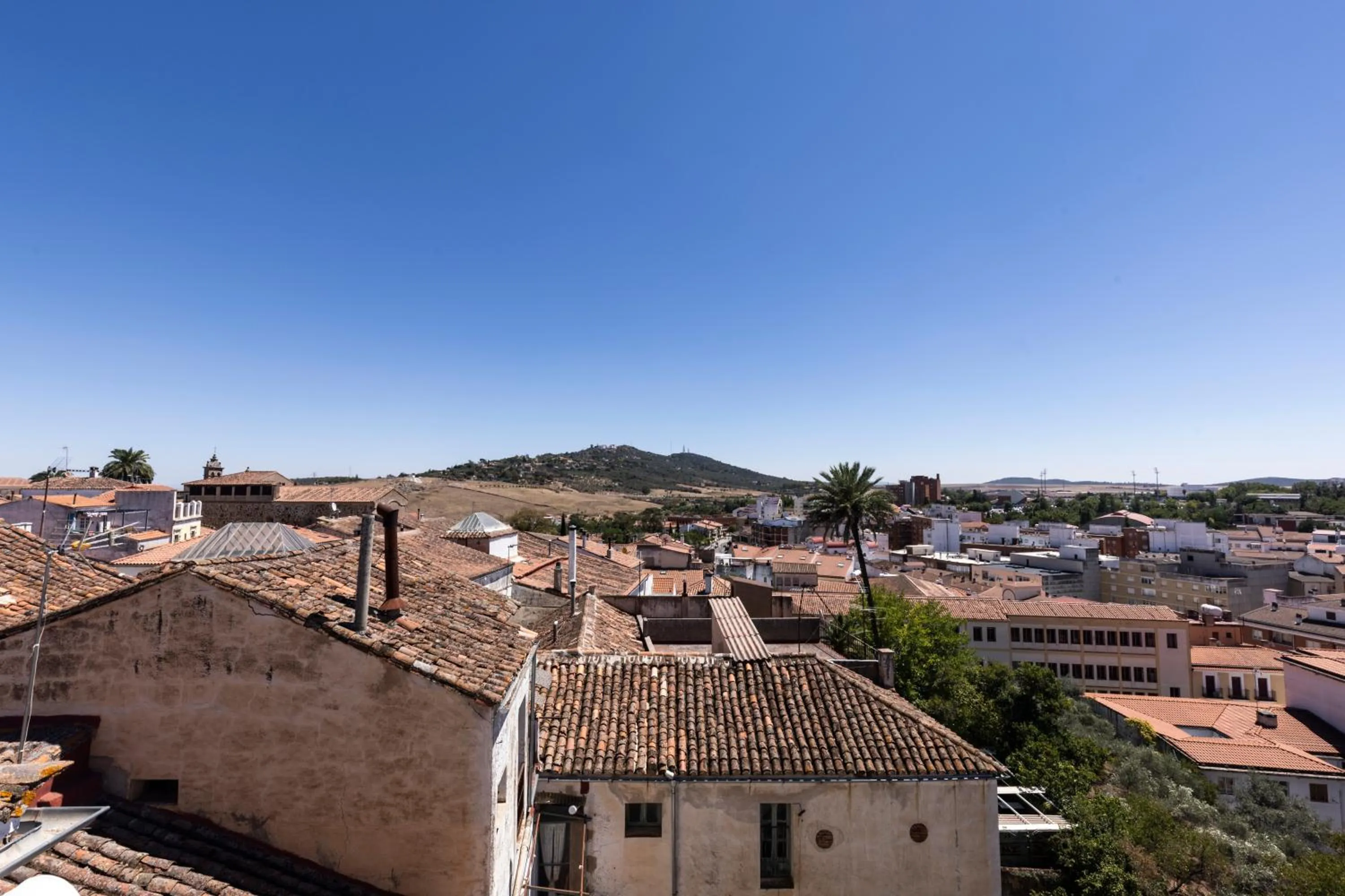 Day in Casa Pizarro Hotel