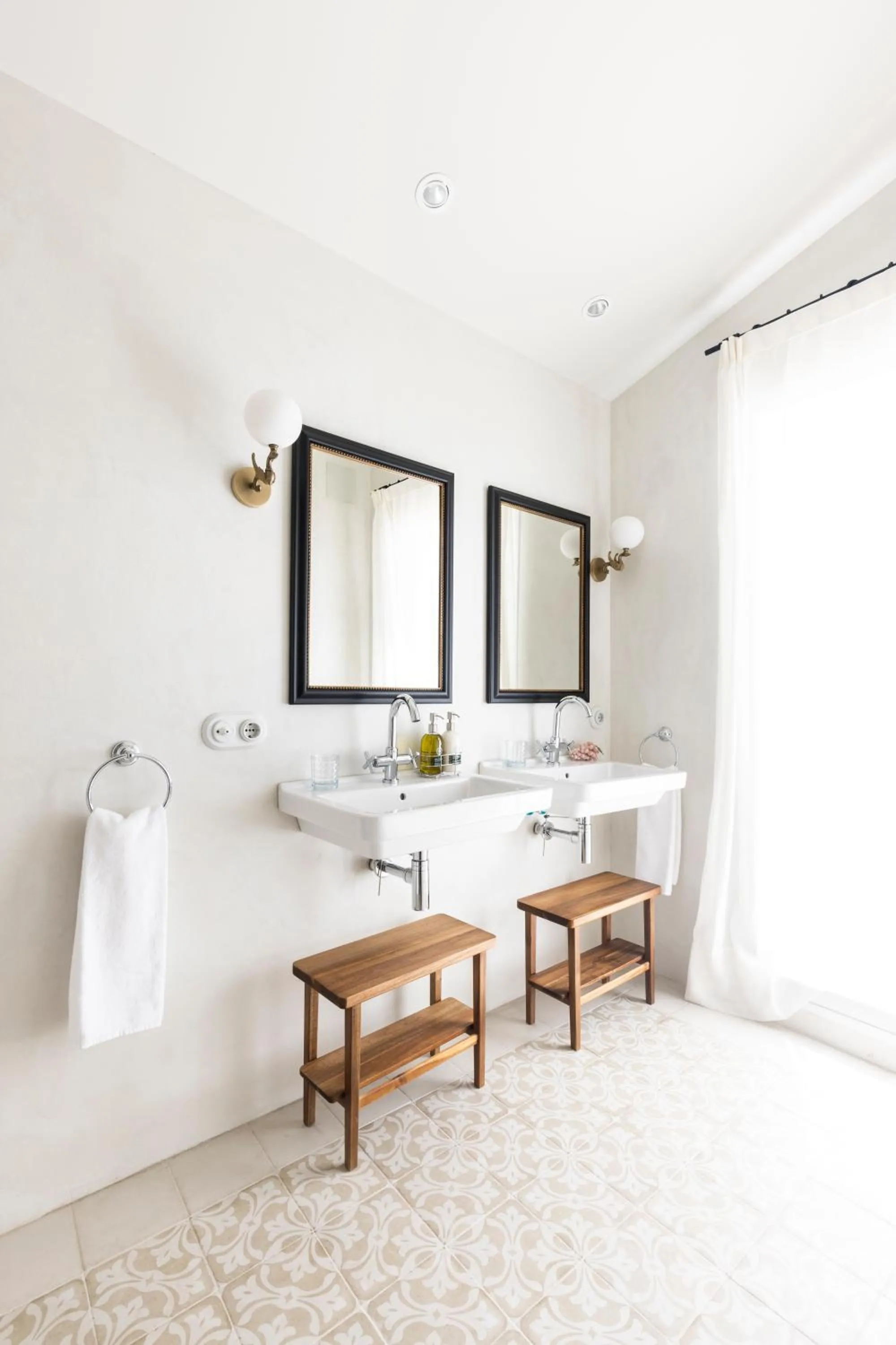 Toilet, Bed in Casa Pizarro Hotel