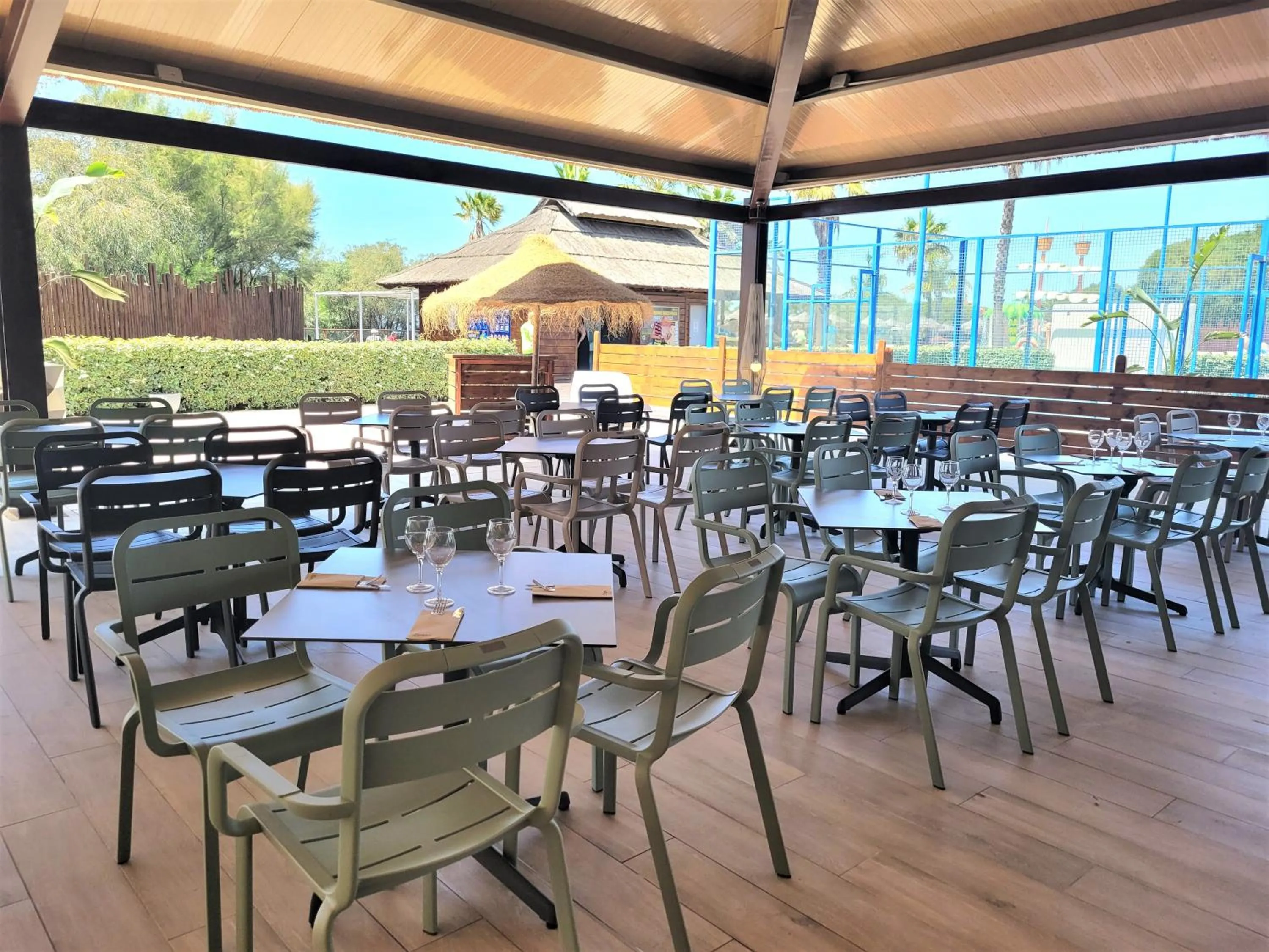 Restaurant/places to eat in Ohtels Mazagon