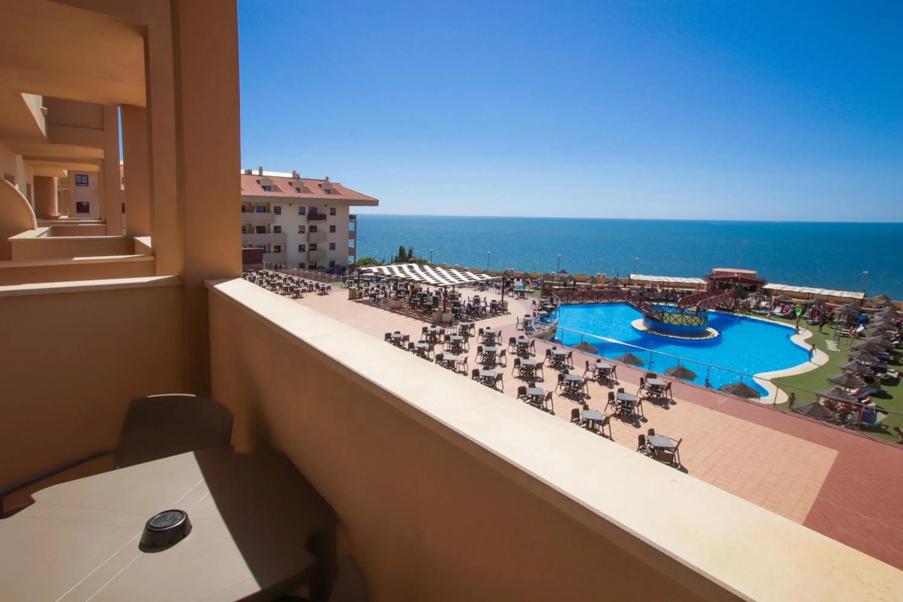 Pool view in Ohtels Mazagon Pool view in Ohtels Mazagon