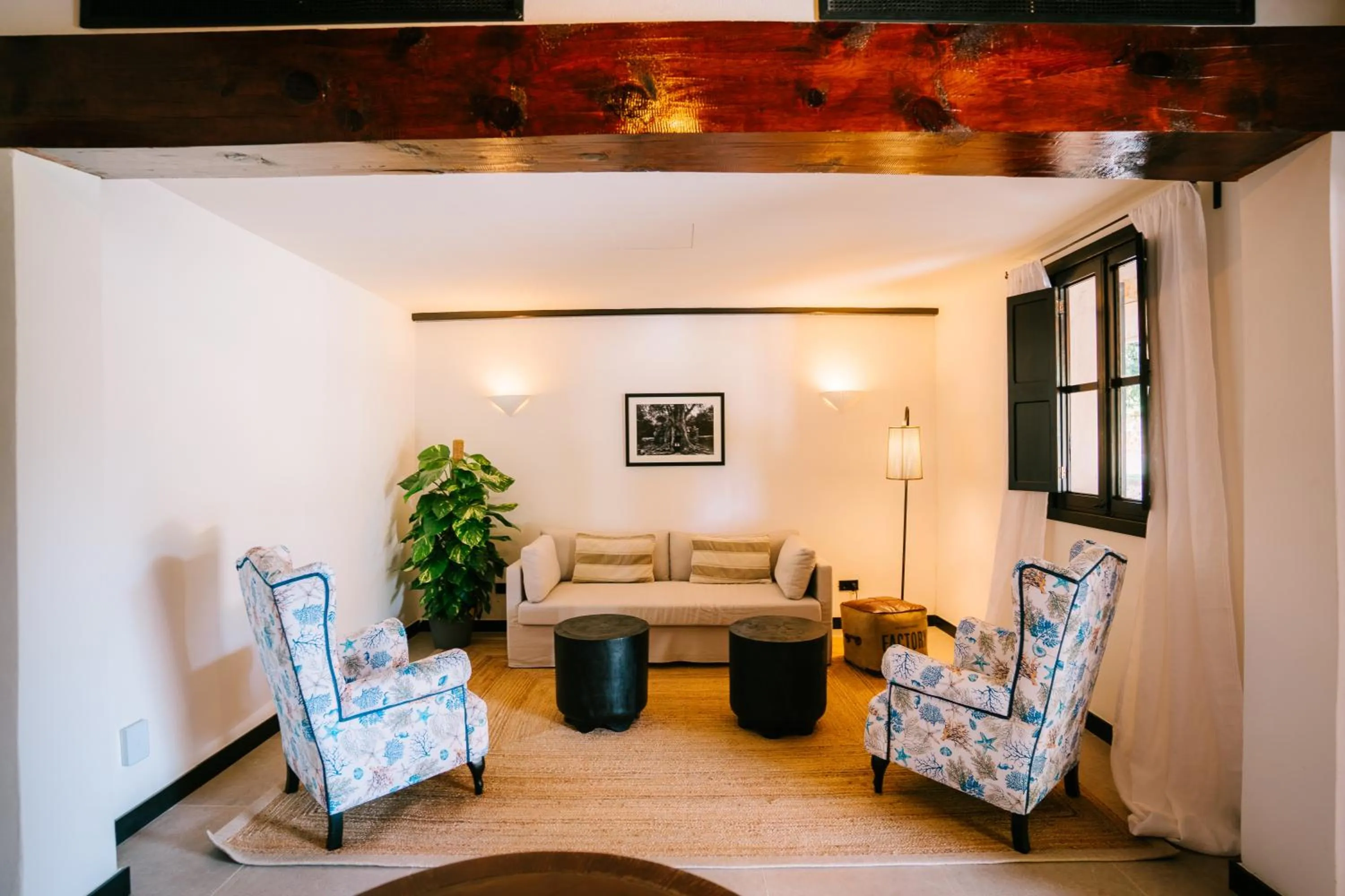 Seating area in Hotel Son Molí Country House