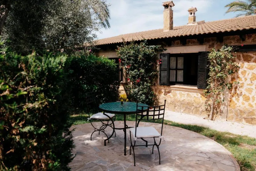 Garden in Hotel Son Molí Country House