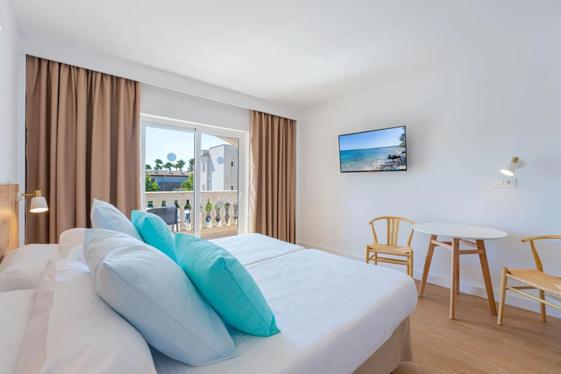 Bed in Aparthotel Caprice Isabel