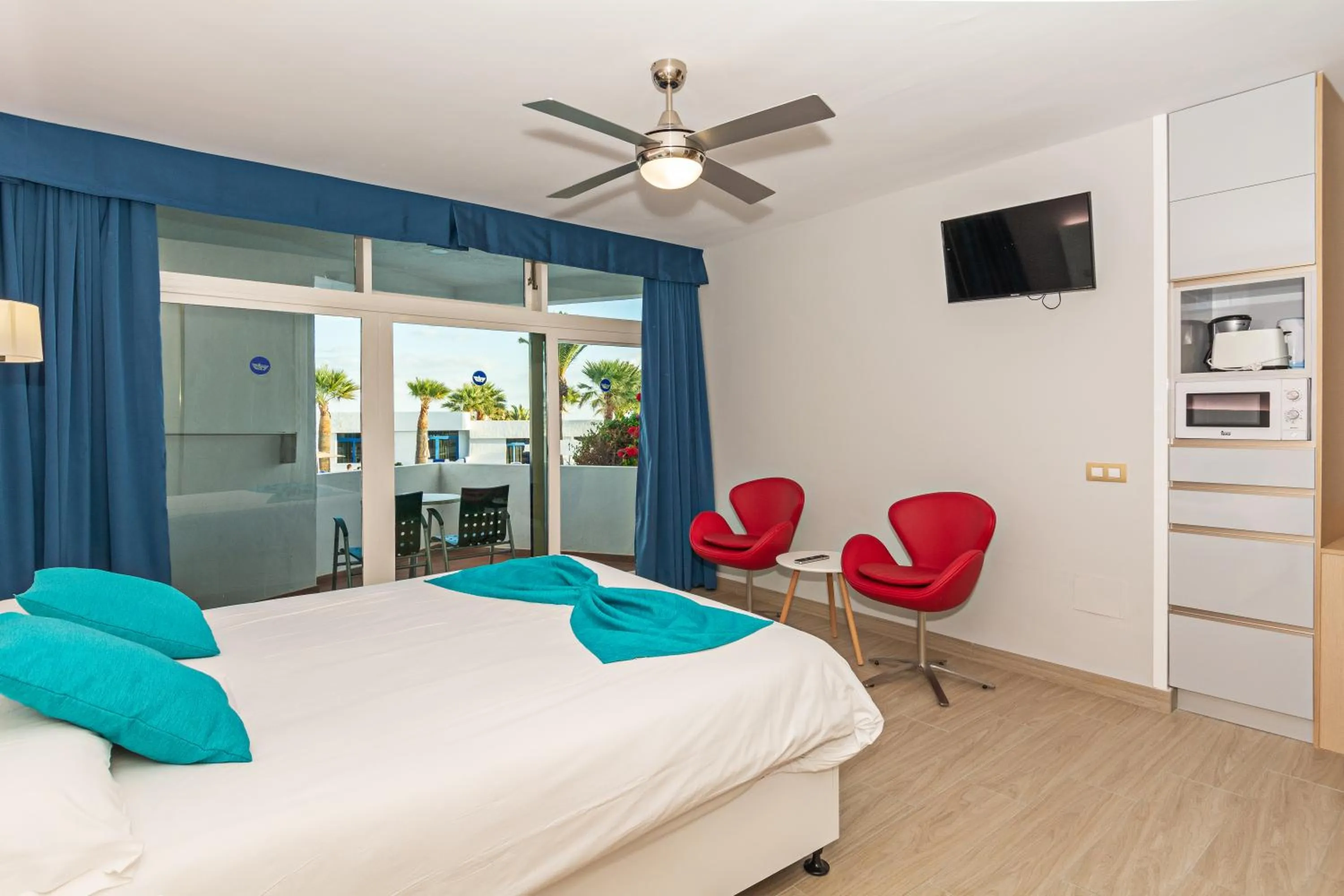 Bed in Apartamentos Panorama Adults Only